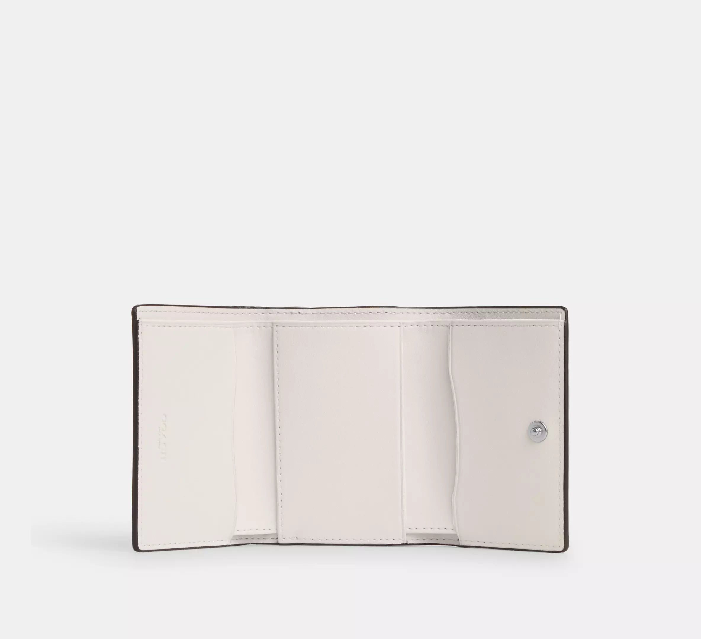 Silver/Chalk 2