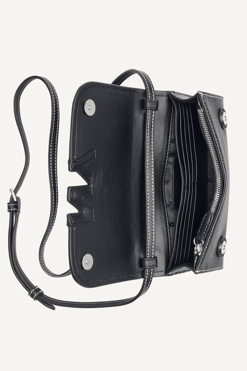 Nicole Wallet On A String