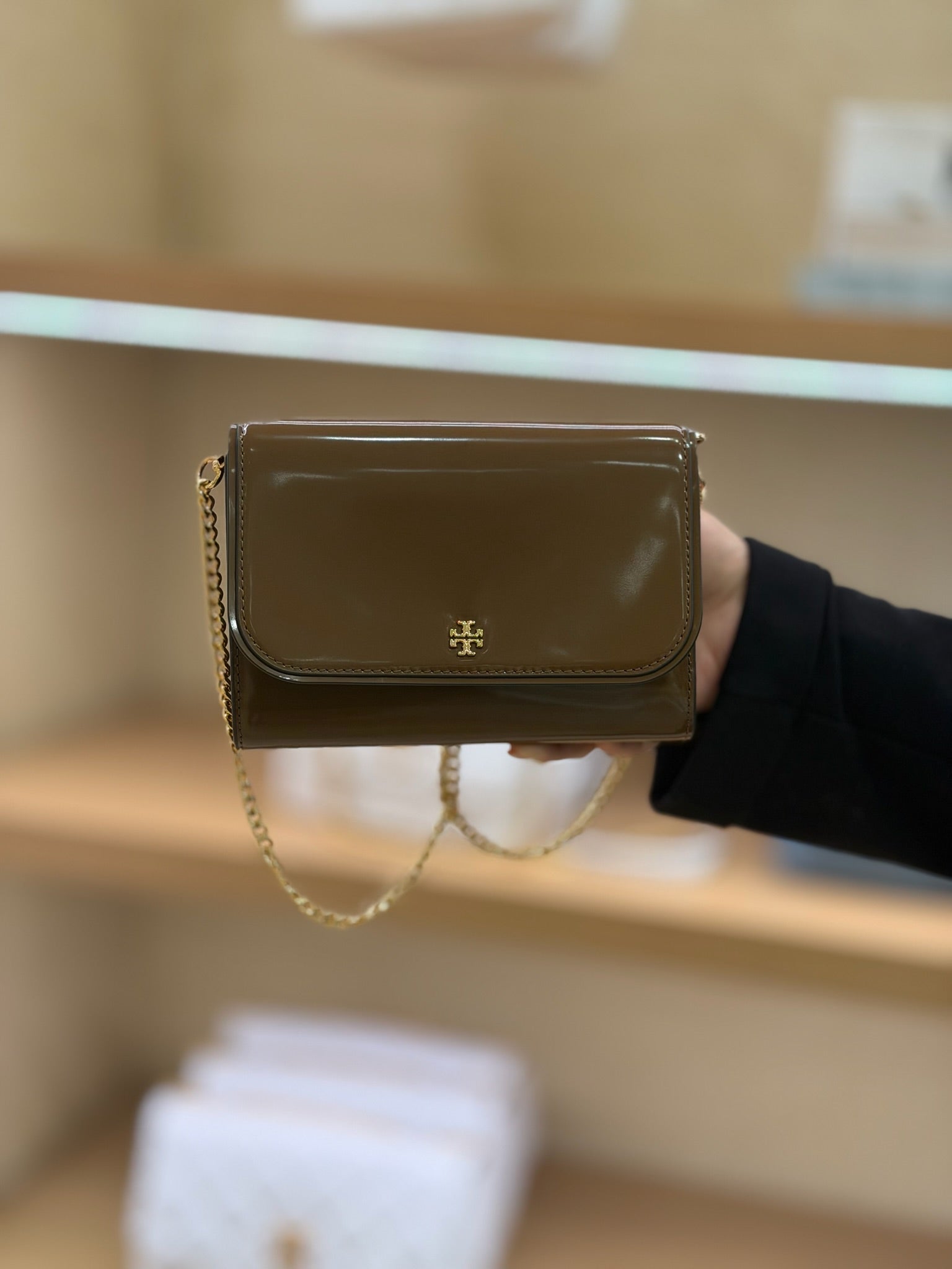 Emerson Chain Wallet Smooth Leather