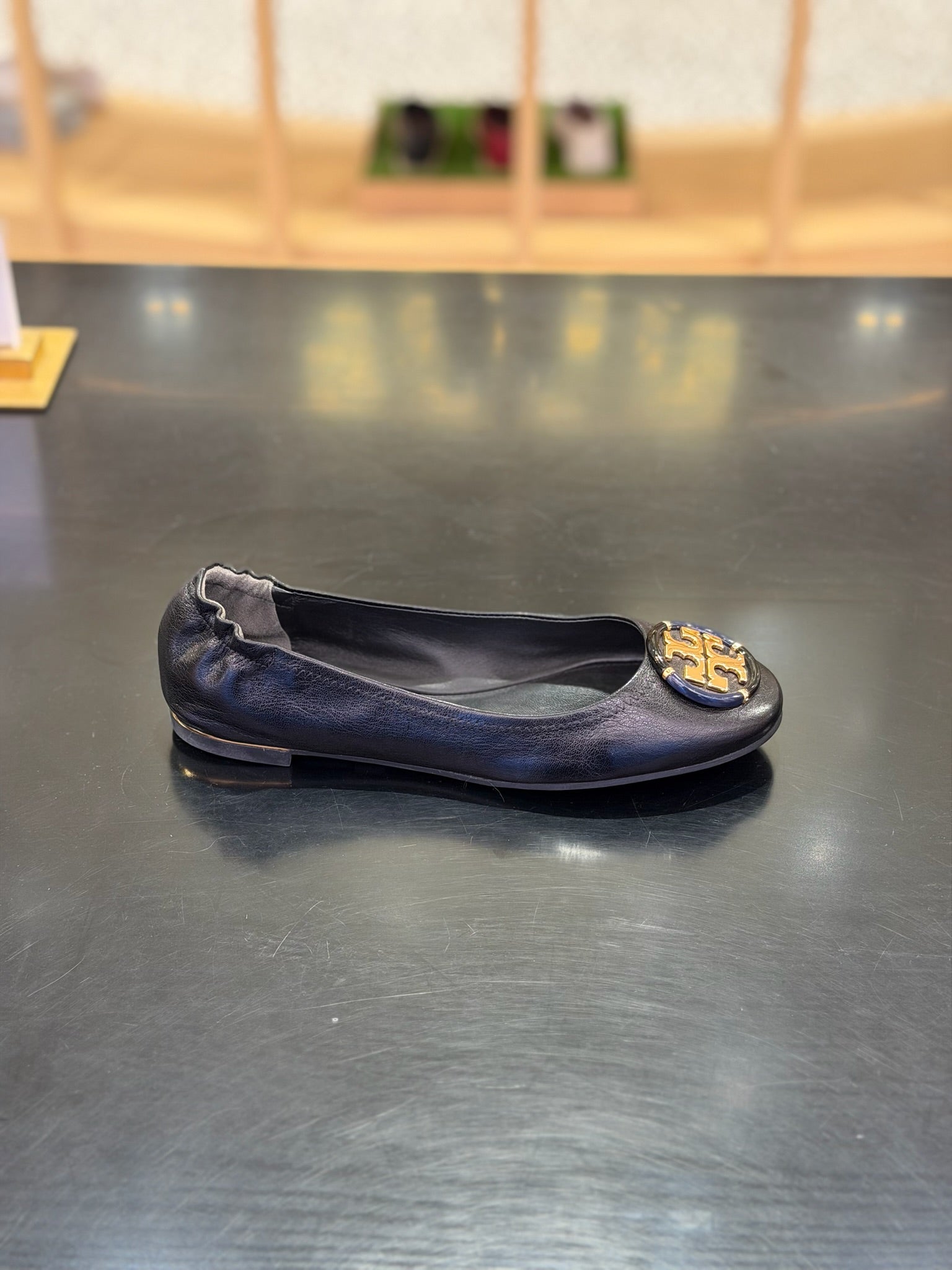 Minnie Travel Ballet Flats