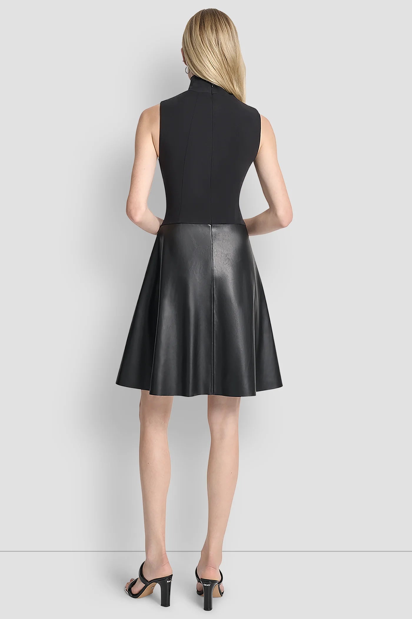 black/black