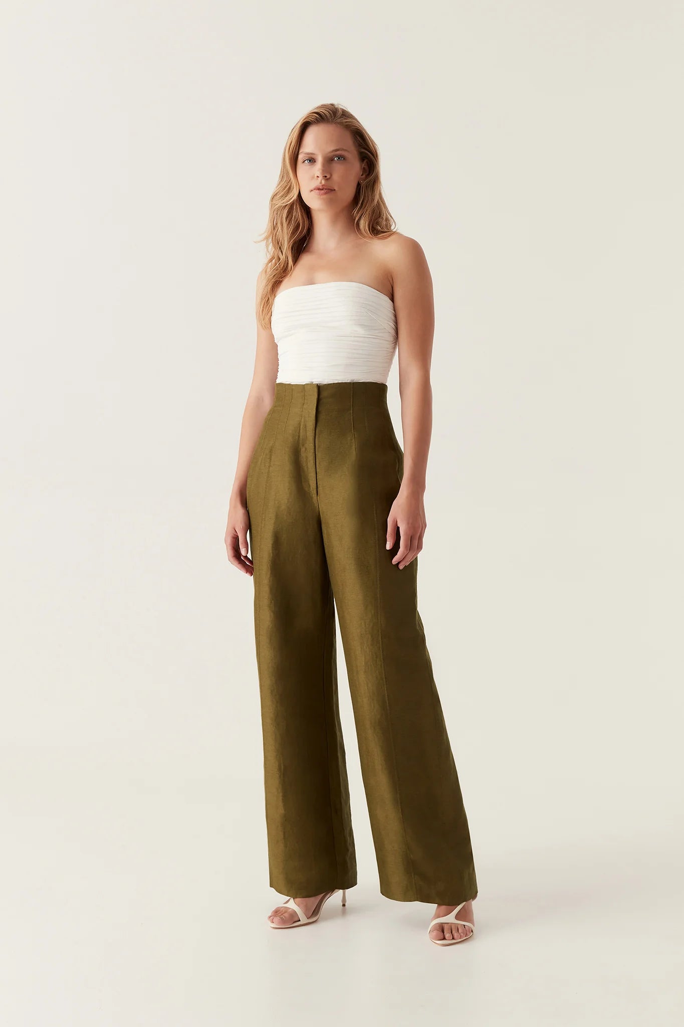 DEEP OLIVE
