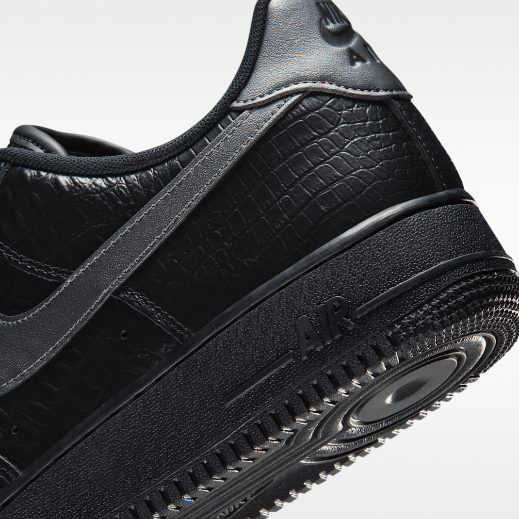 Black/Metallic Dark Grey