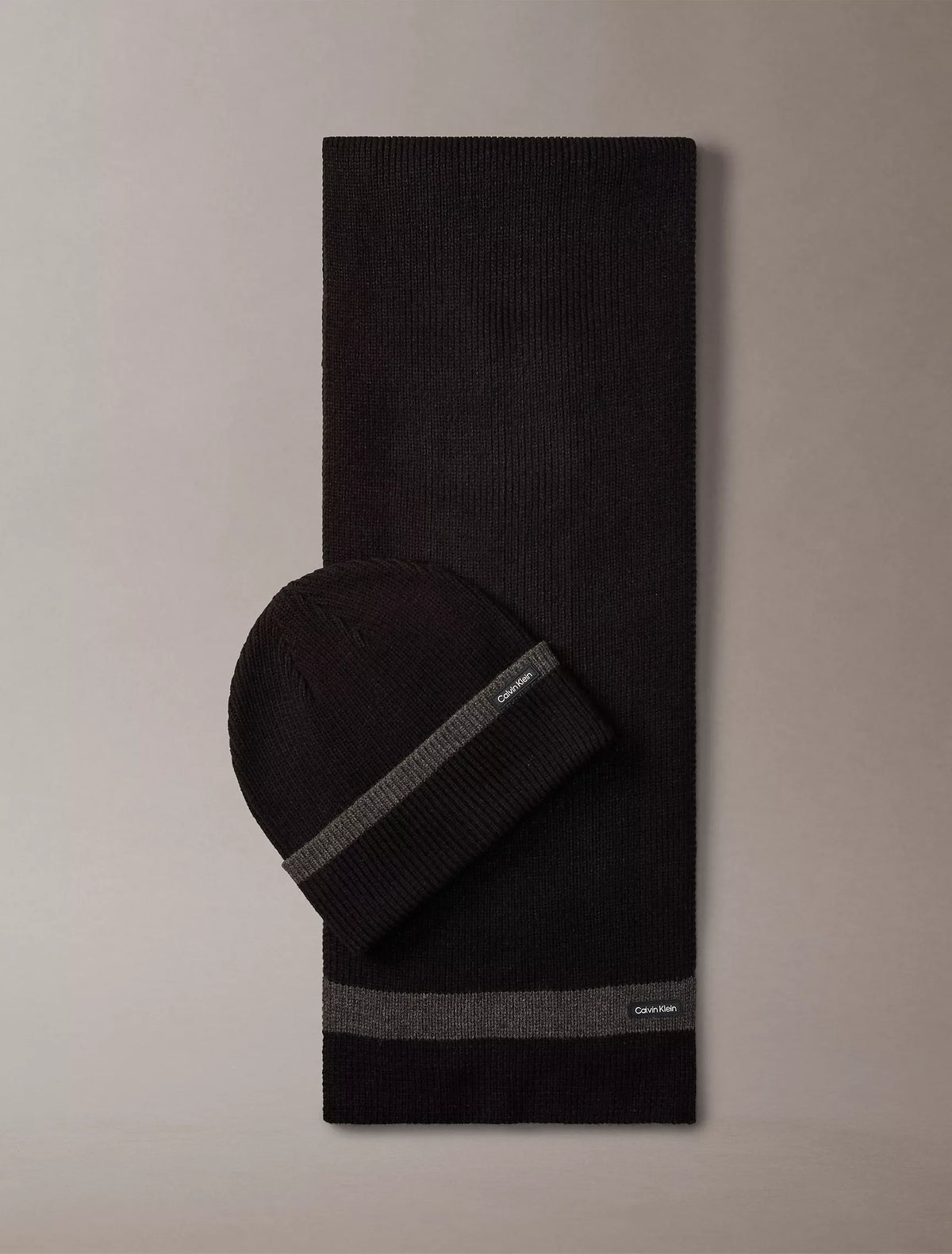 Black / Heather Grey