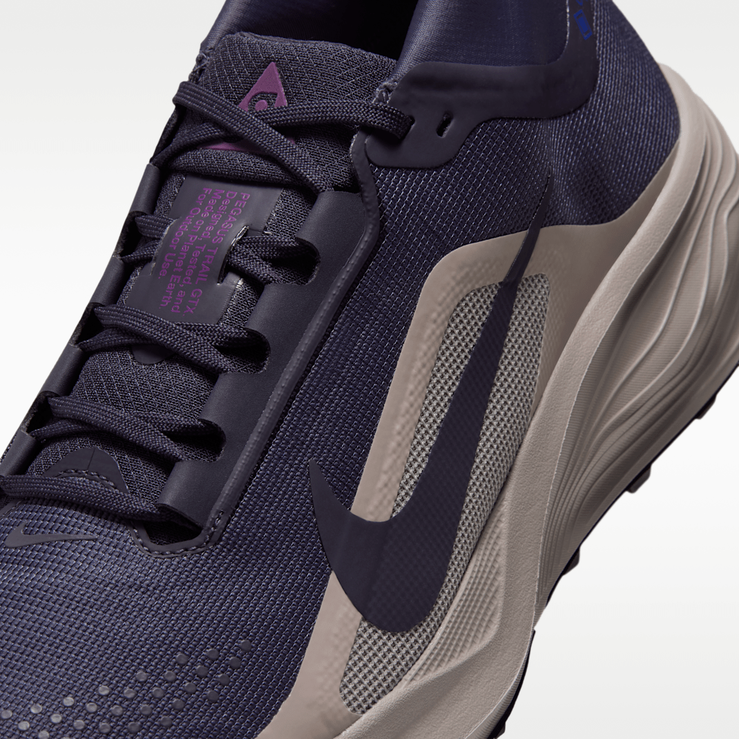 Gridiron/Cream II/Racer Blue/Gridiron