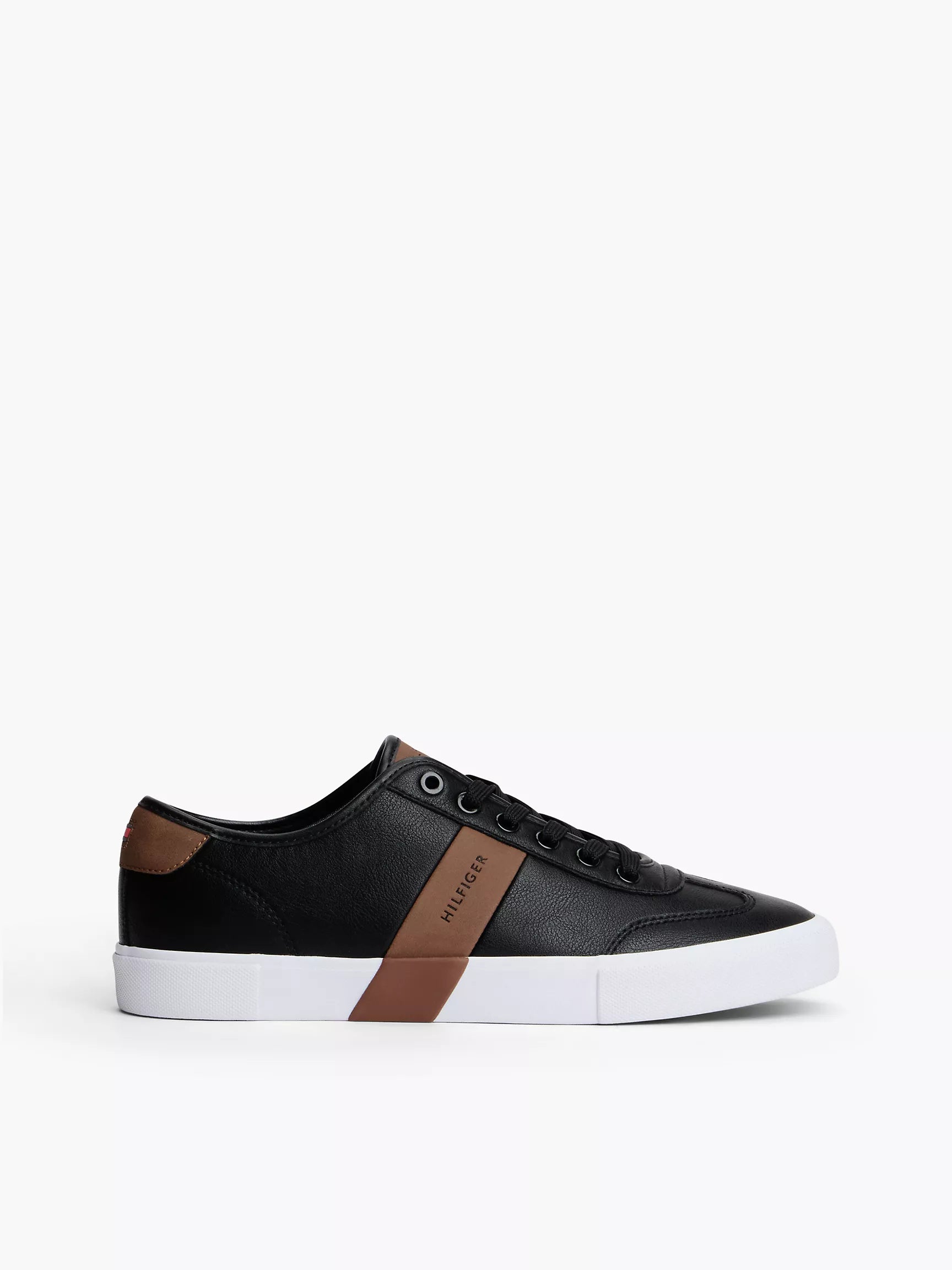 Black/Cognac