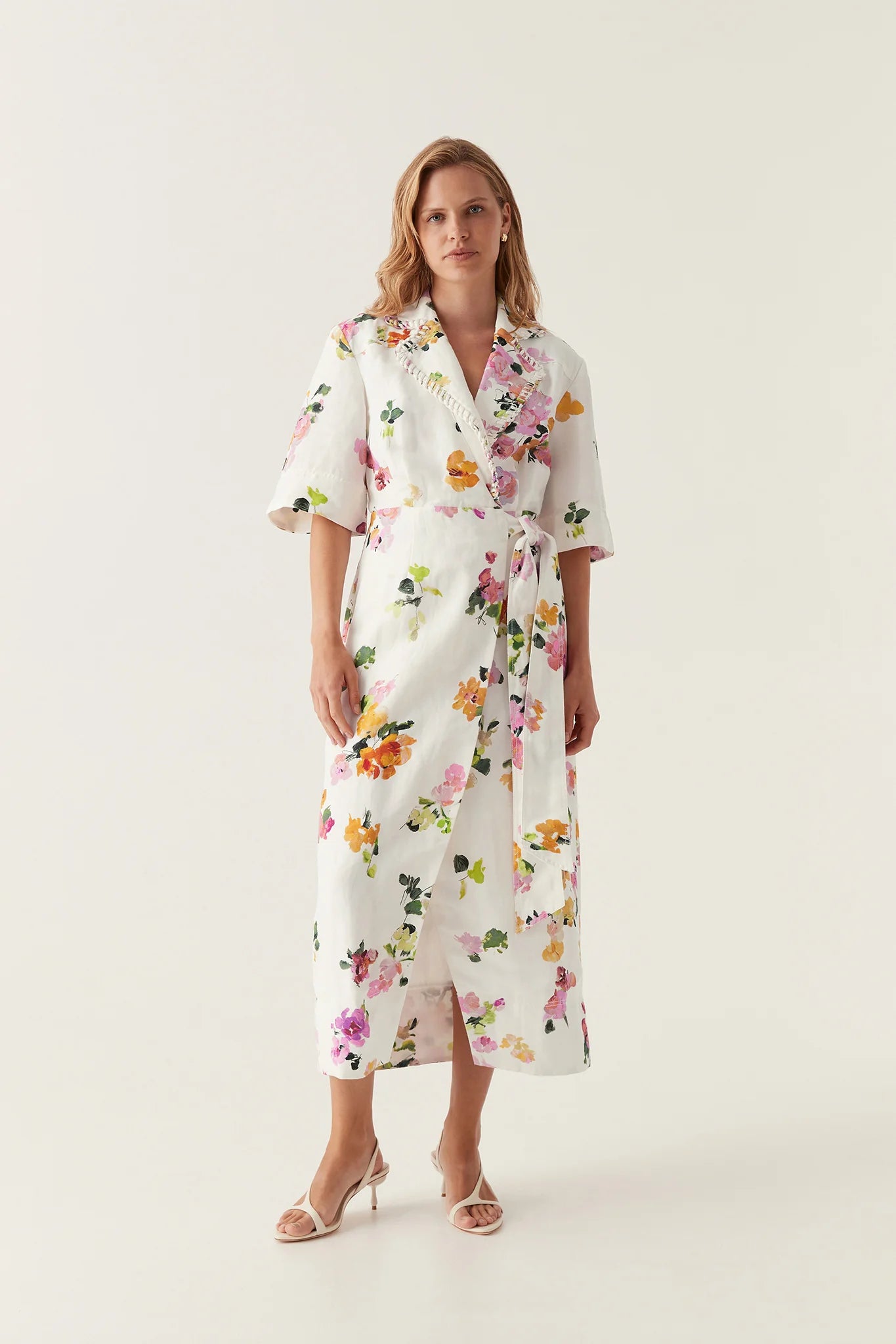 SCATTERED FLORAL