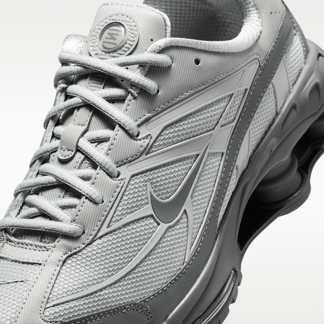 Light Smoke Grey/Smoke Grey/Smoke Grey