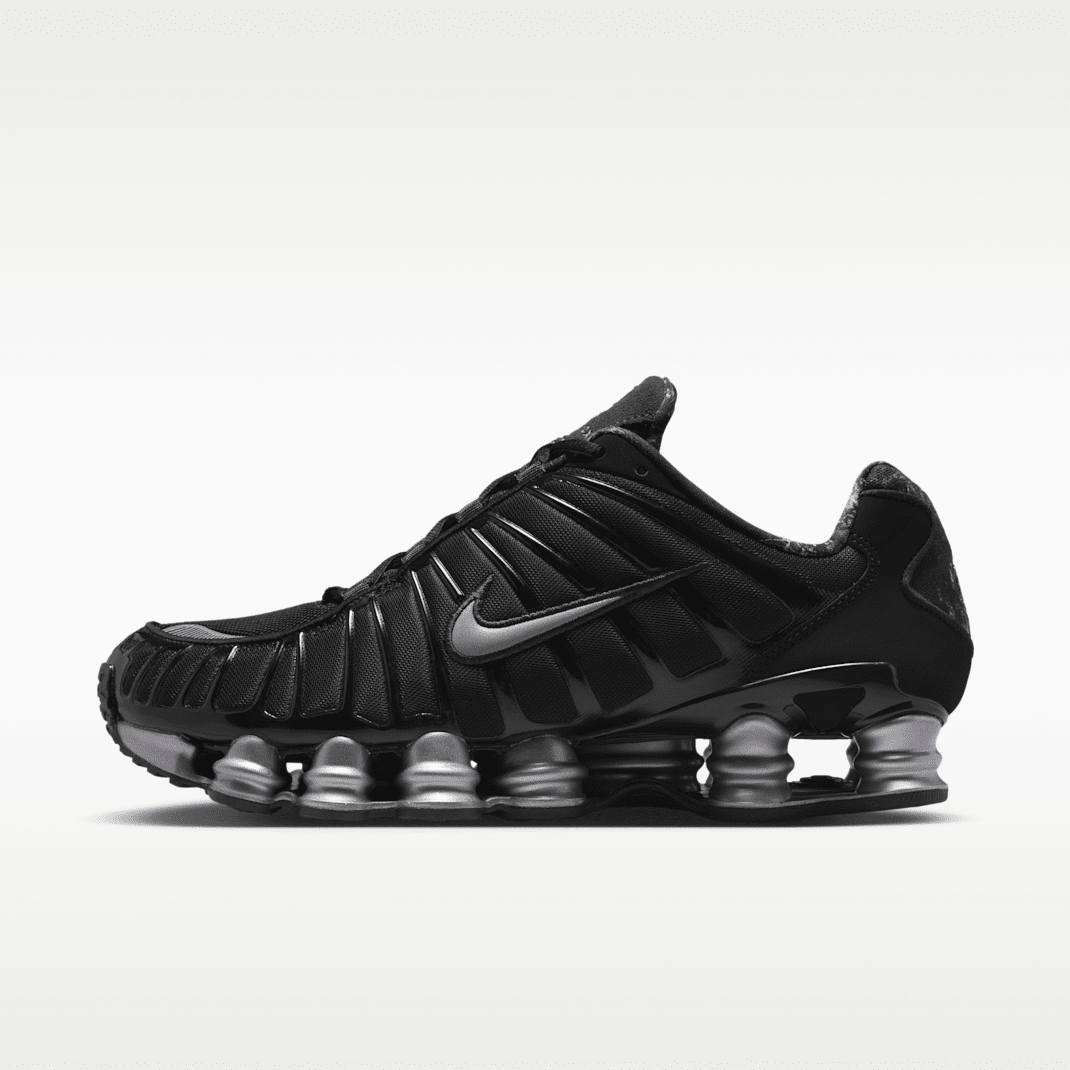 Black/Metallic Cool Grey/Dark Smoke Grey
