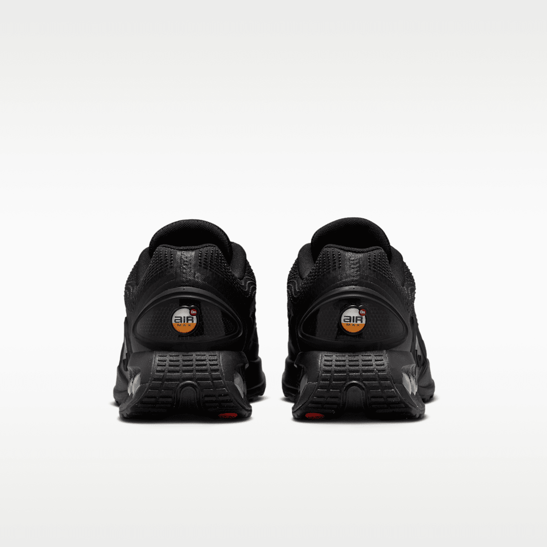 Black/Black/Metallic Dark Grey/Black