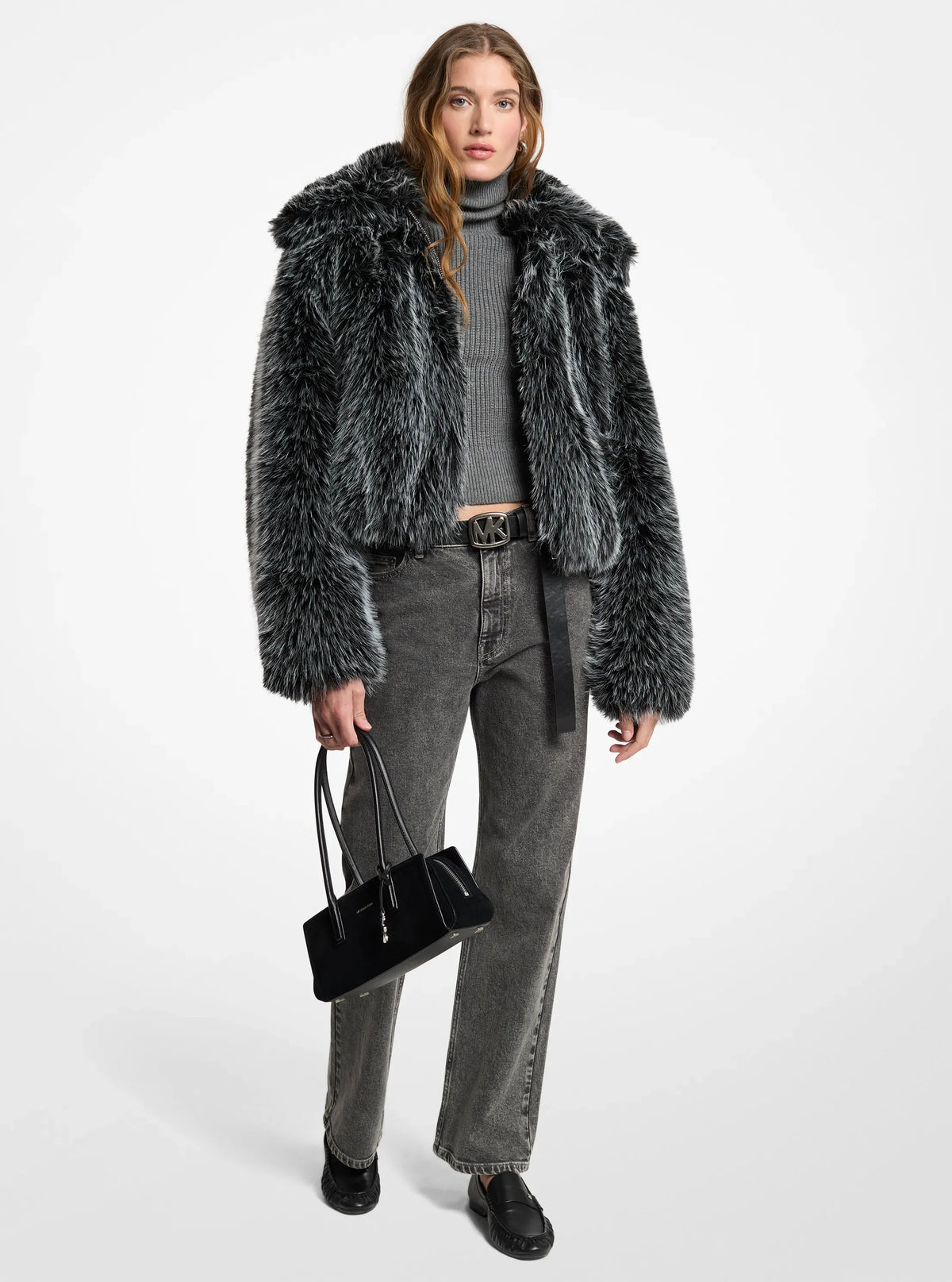 BLACK/WHITE