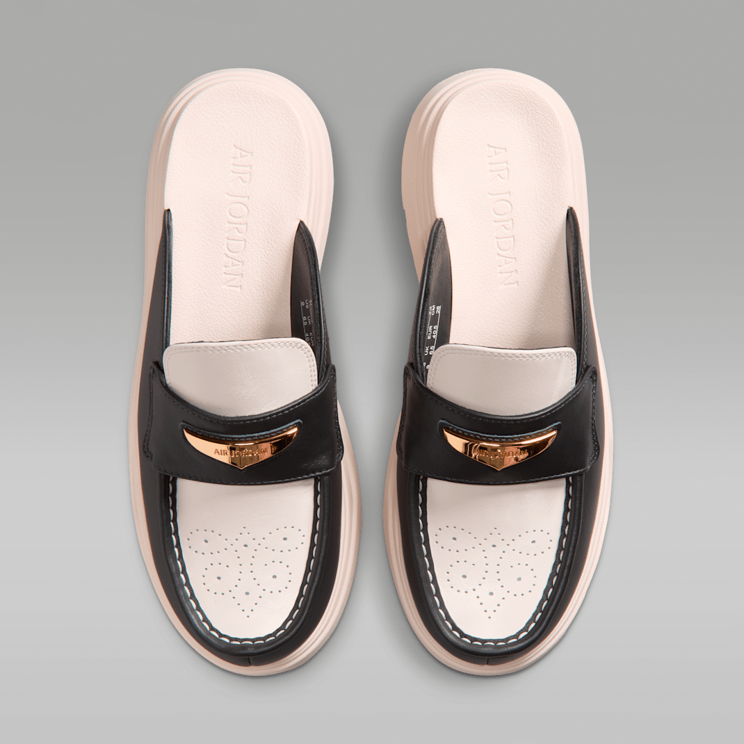 Off Noir/Chalk/Metallic Gold