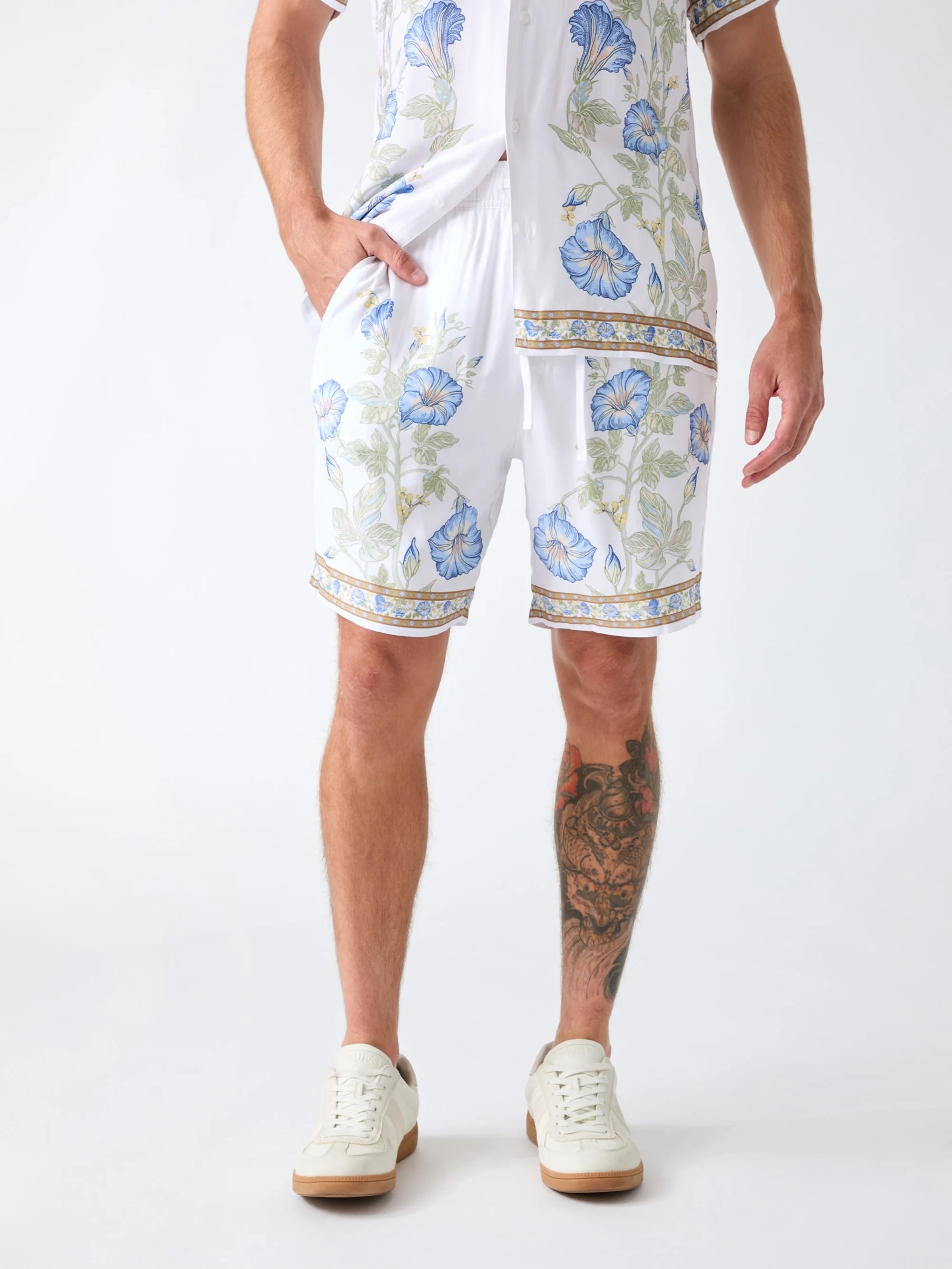 Oasis Floral Border Place