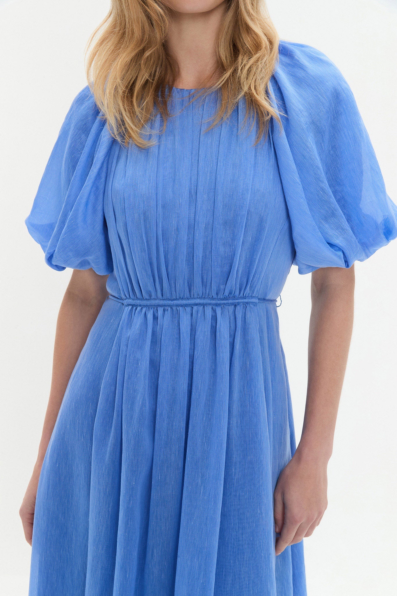 MIST BLUE