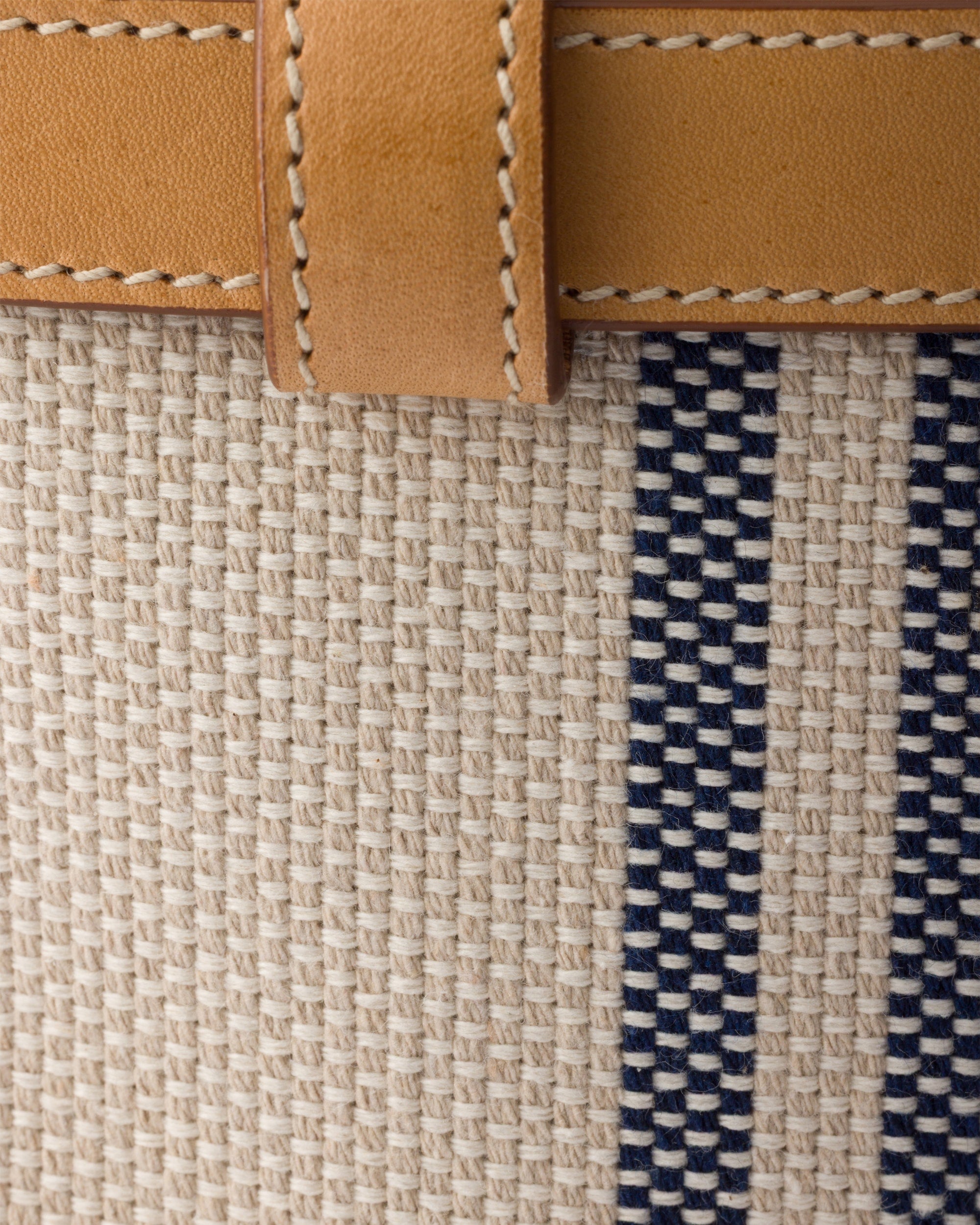 Beige/Azul Báltico