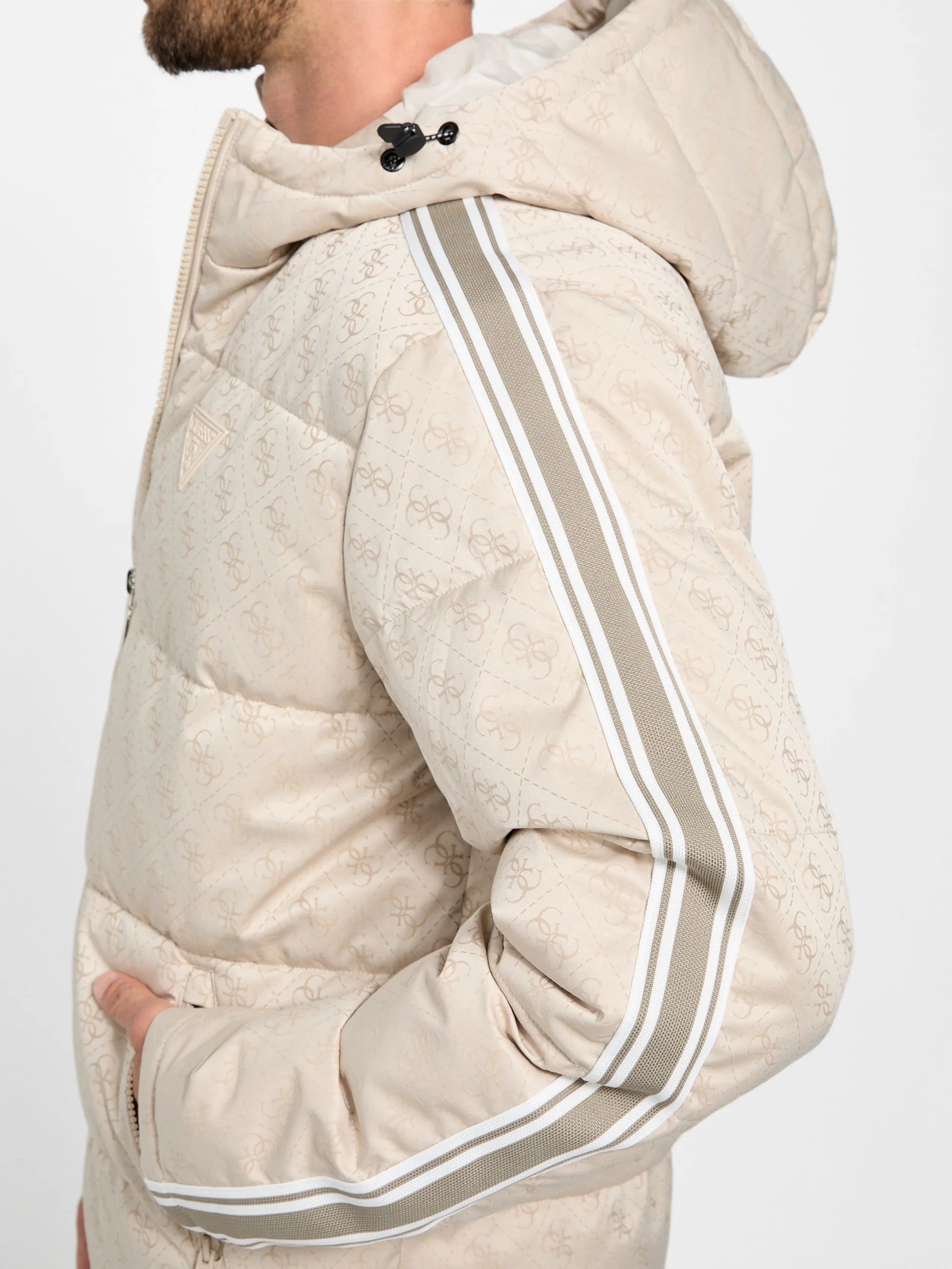Mid Jacquard Light Min