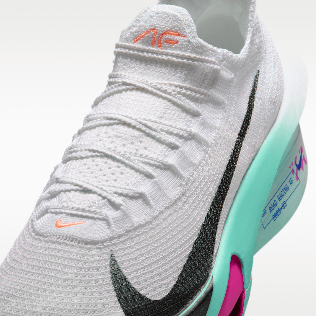 White/Hyper Turquoise/Concord/Black
