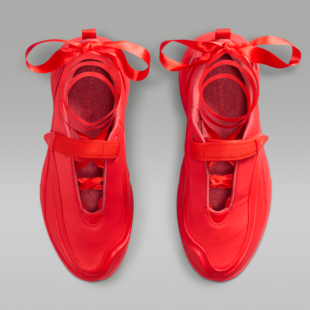 Chile Red/Deep Maroon/Pueblo Red