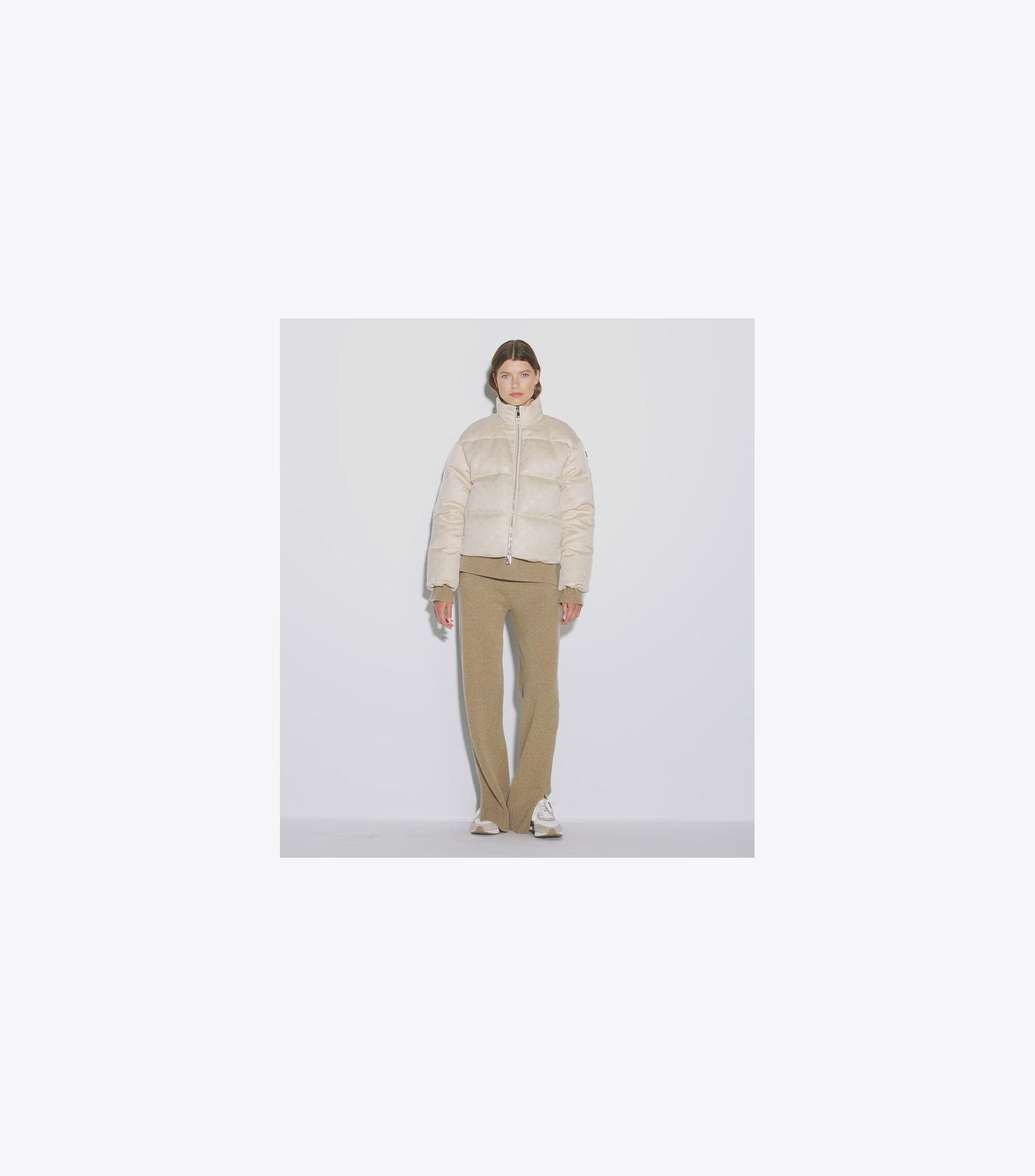 beige