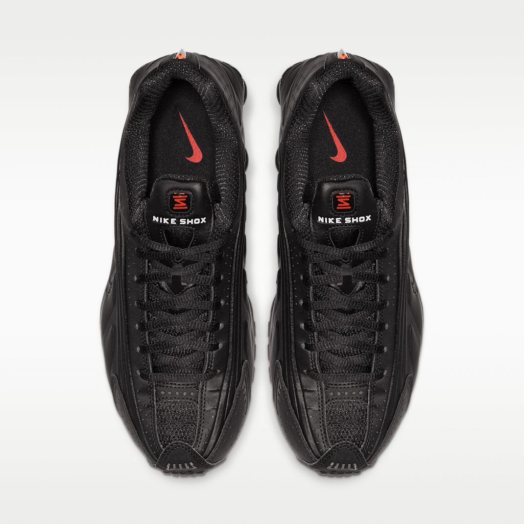 Black/Black/Max Orange/Black
