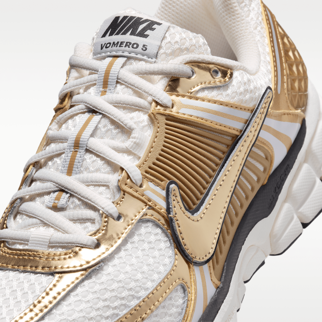 Photon Dust/Gridiron/Sail/Metallic Gold
