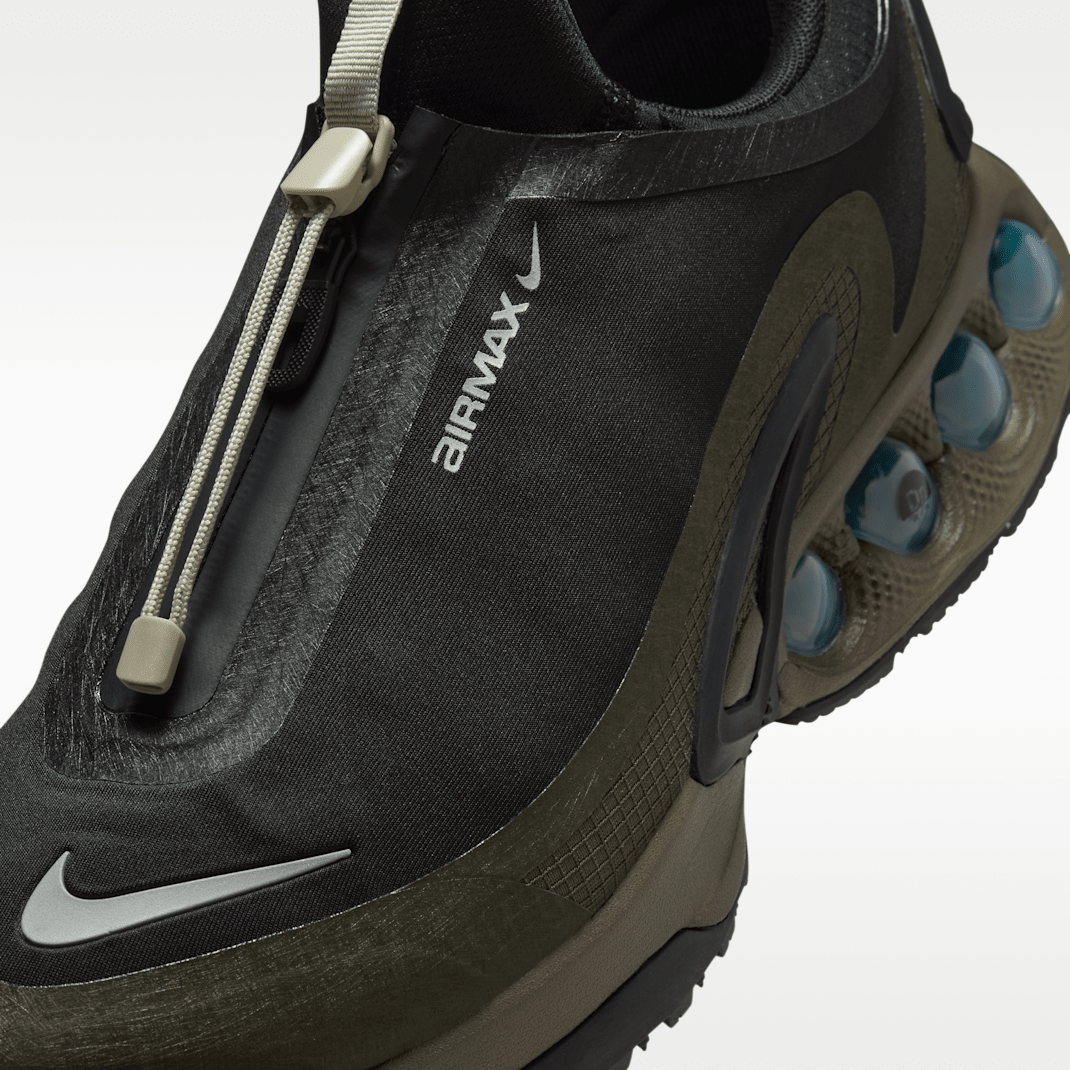 Black/Cargo Khaki/Stone/Metallic Silver