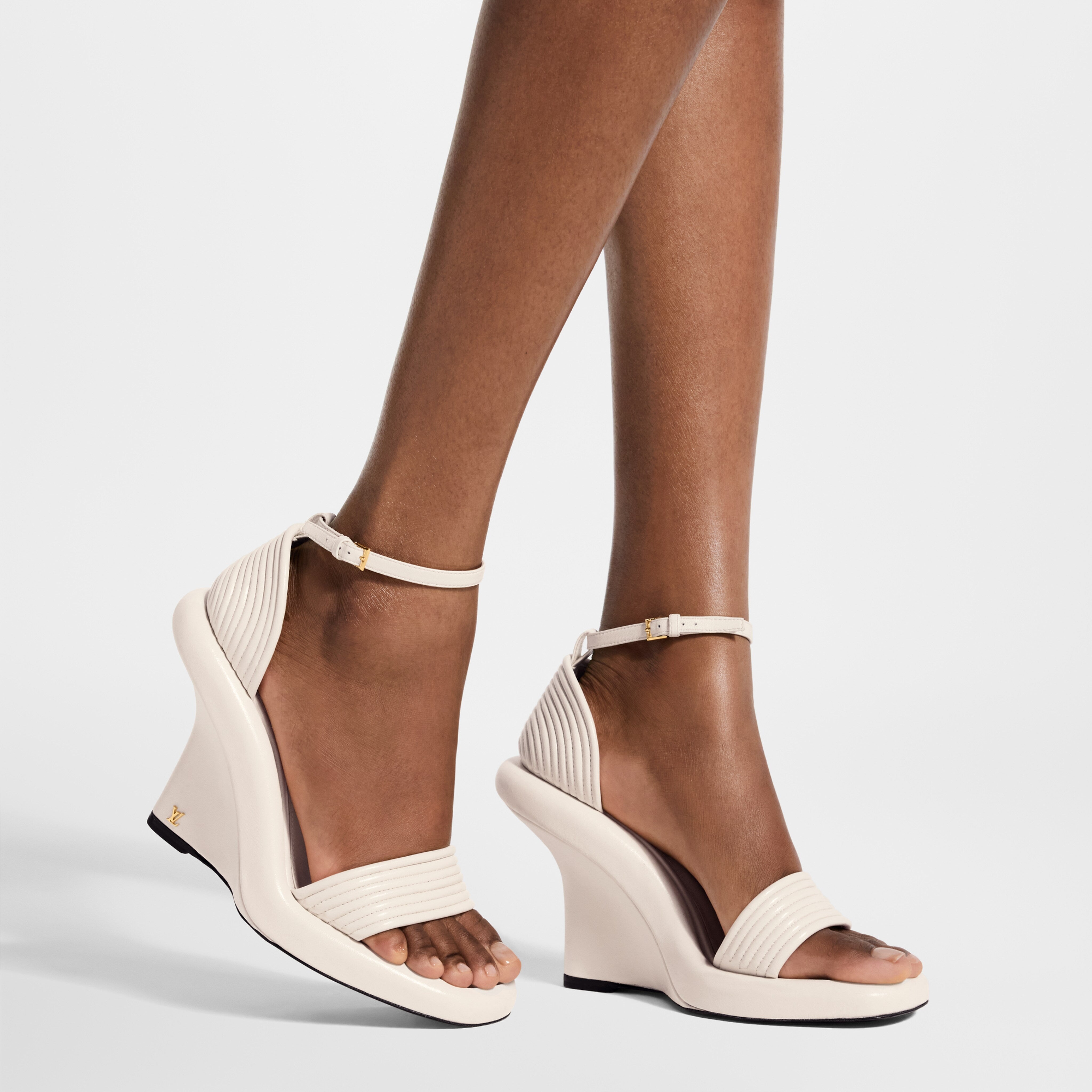 Beige 2