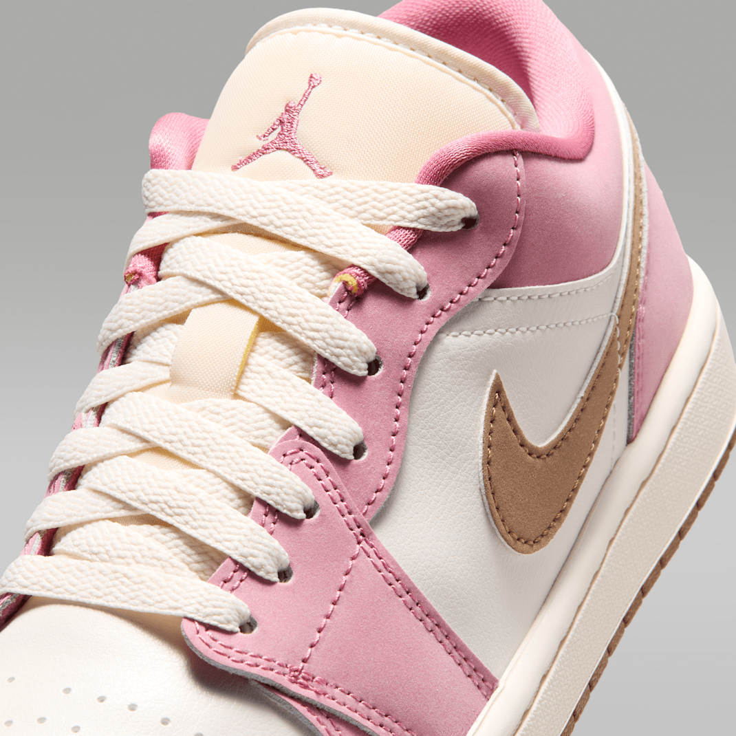 Desert Berry/Light British Tan/Chalk/Sail