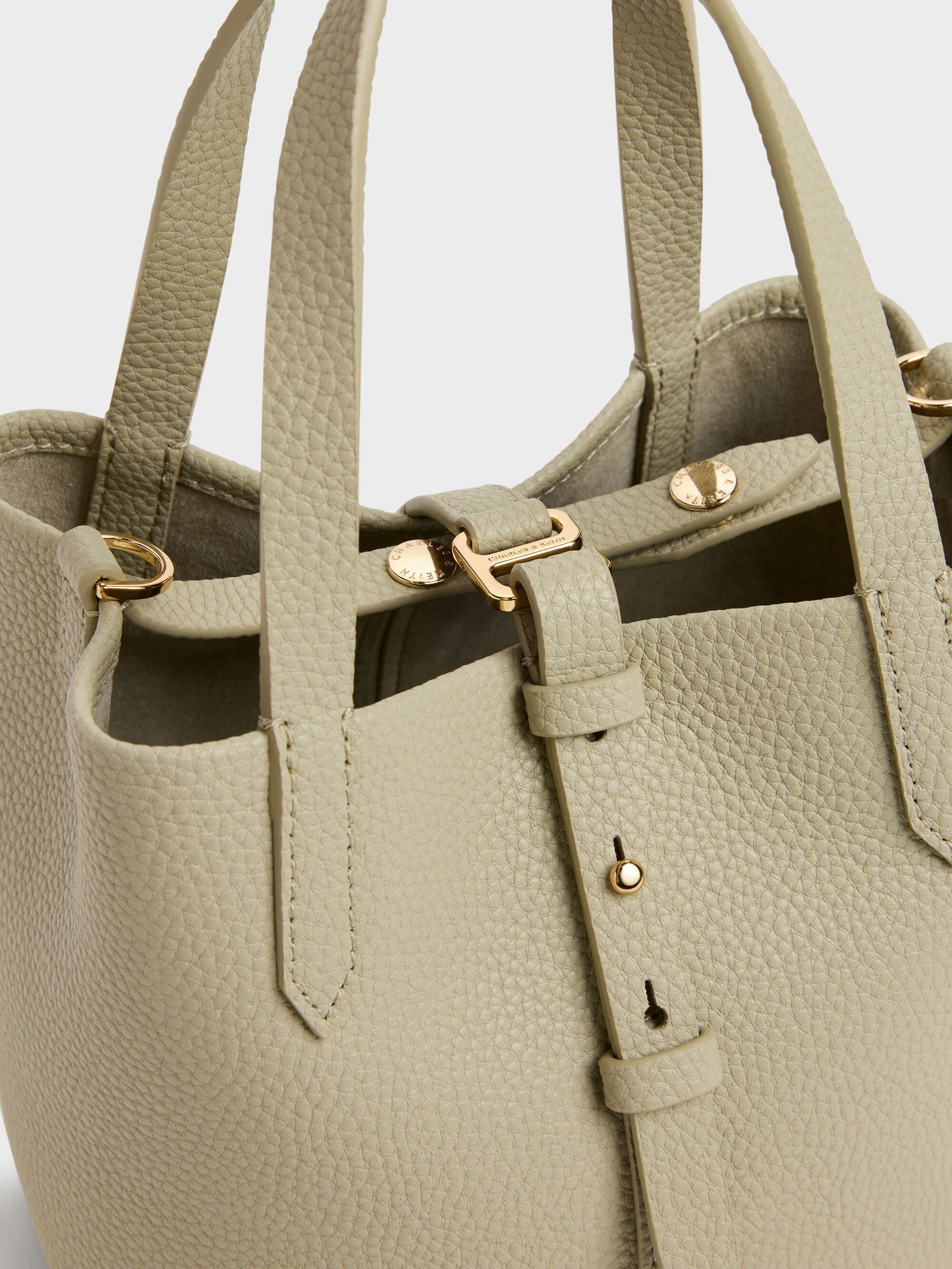 Pale Olive