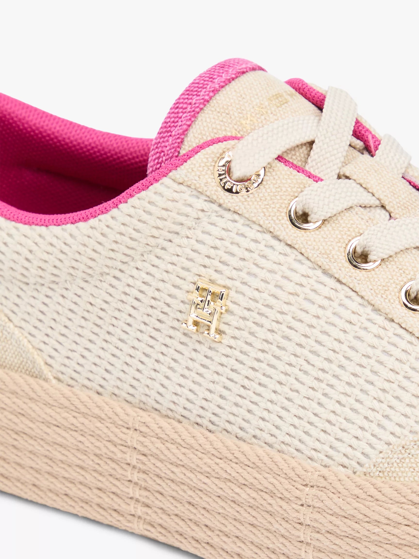 Classic Beige/Fuchsia