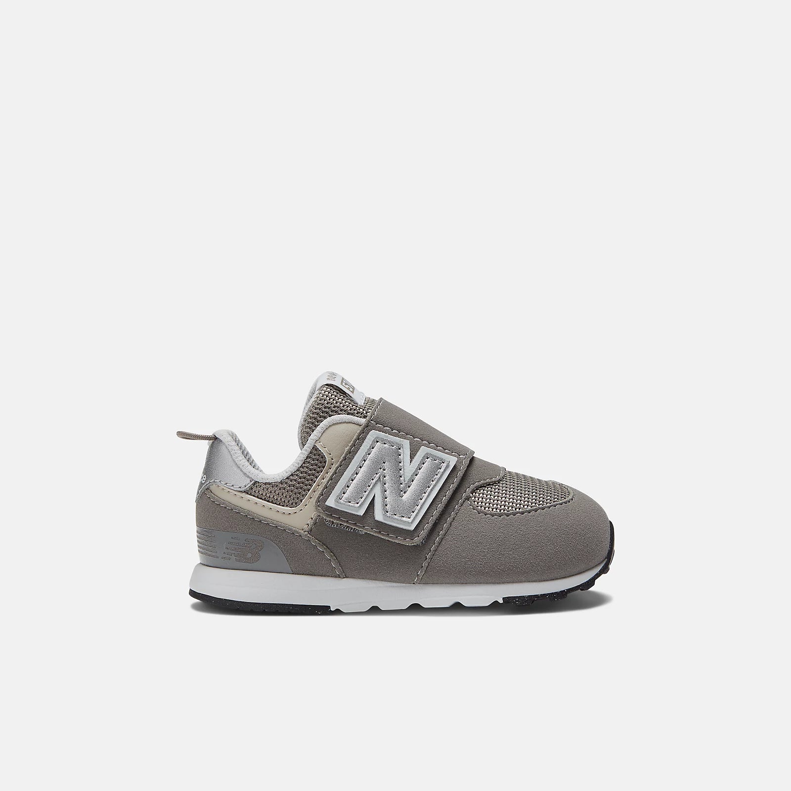 Rain Cloud With Nb White