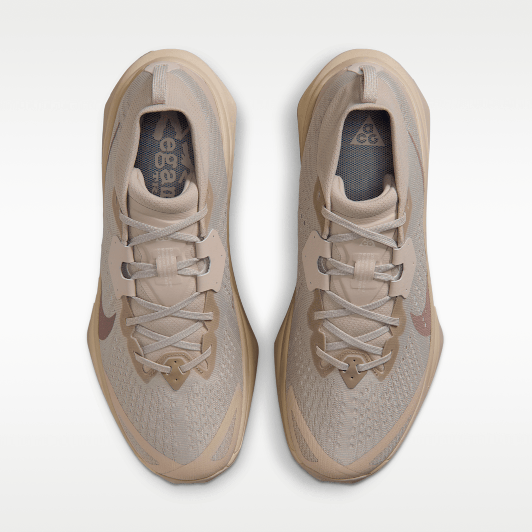 Cream II/Safety Orange/Light Orewood Brown