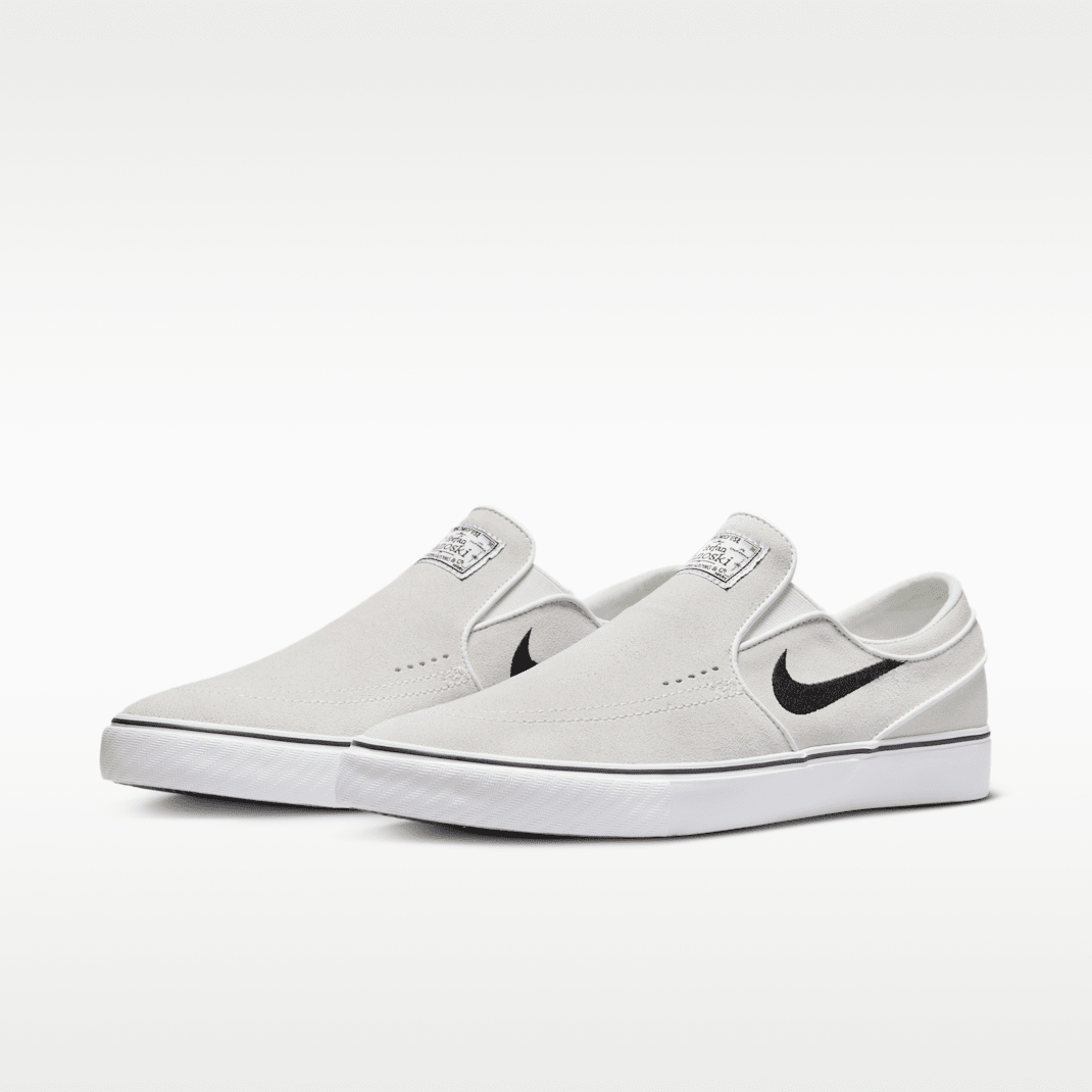 Summit White/Summit White/White/Black