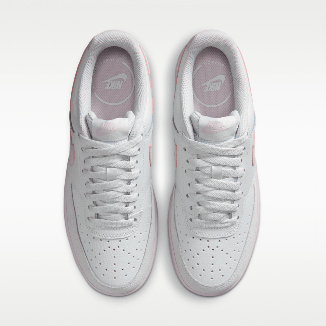 Off White/Bleached Lilac