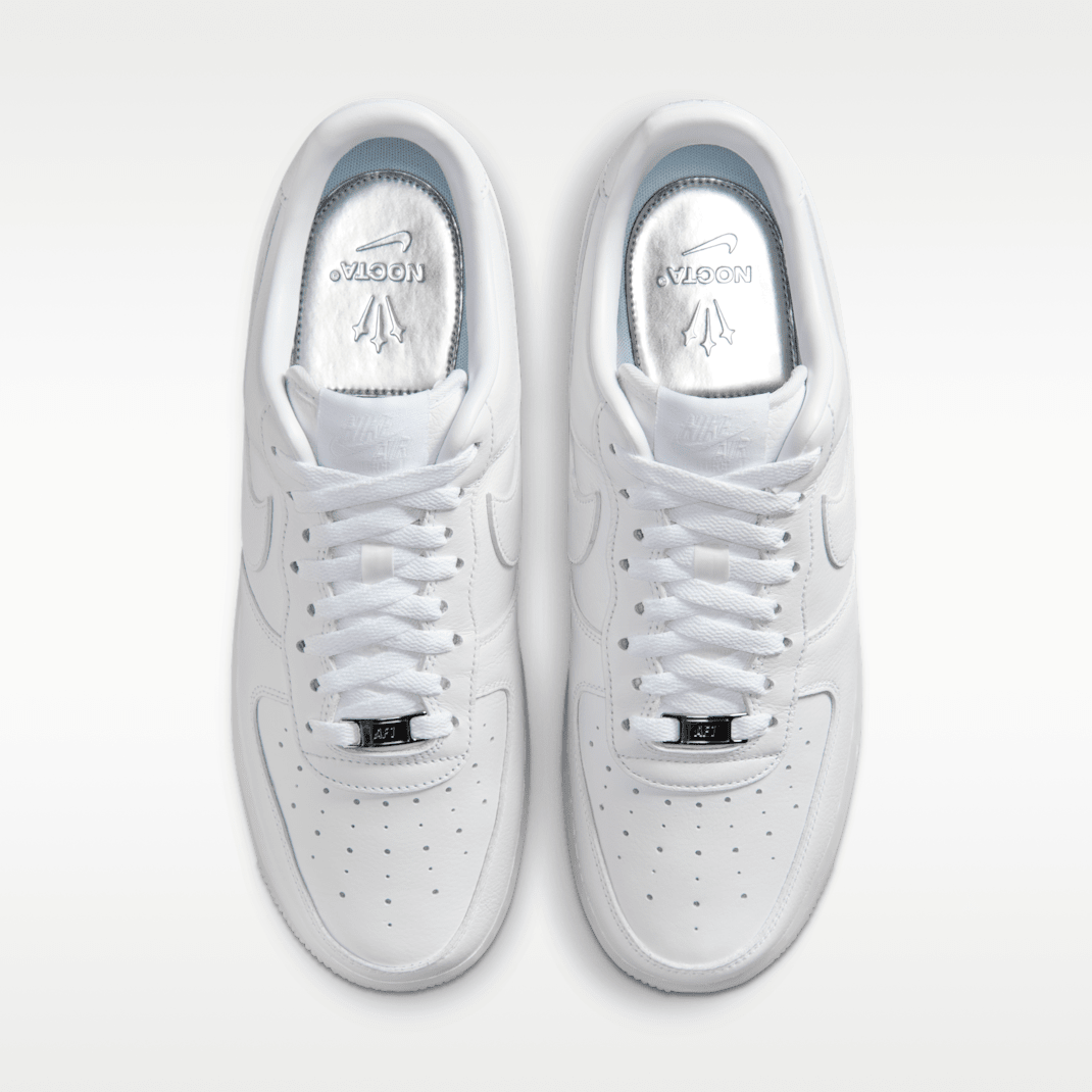 White/Metallic Silver/Cobalt Tint