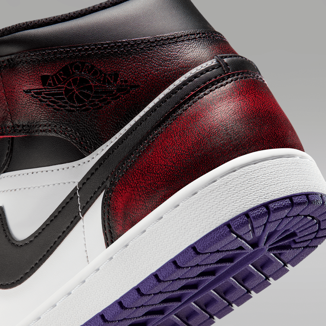 True Red/White/Court Purple/Black