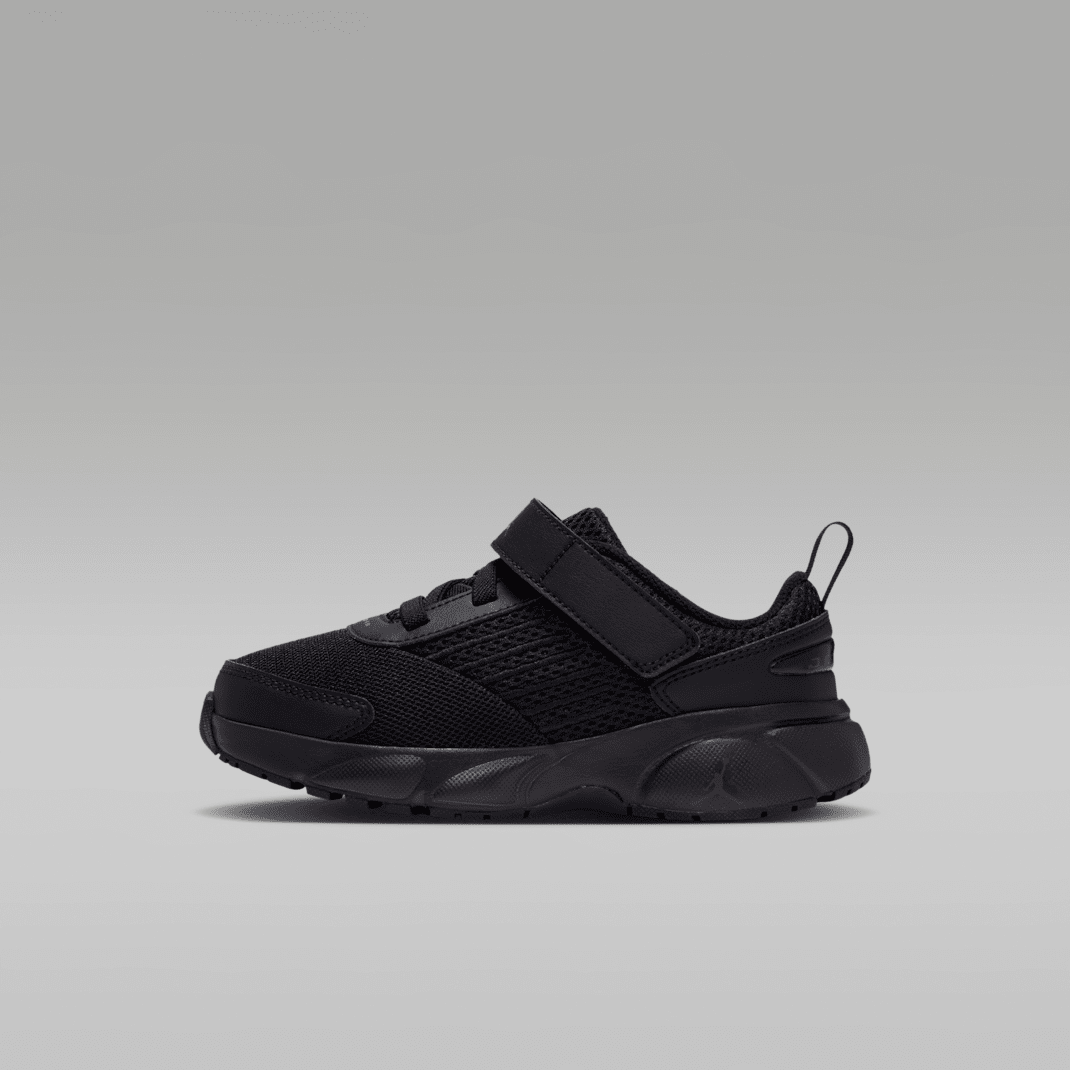 Black/Dark Smoke Grey