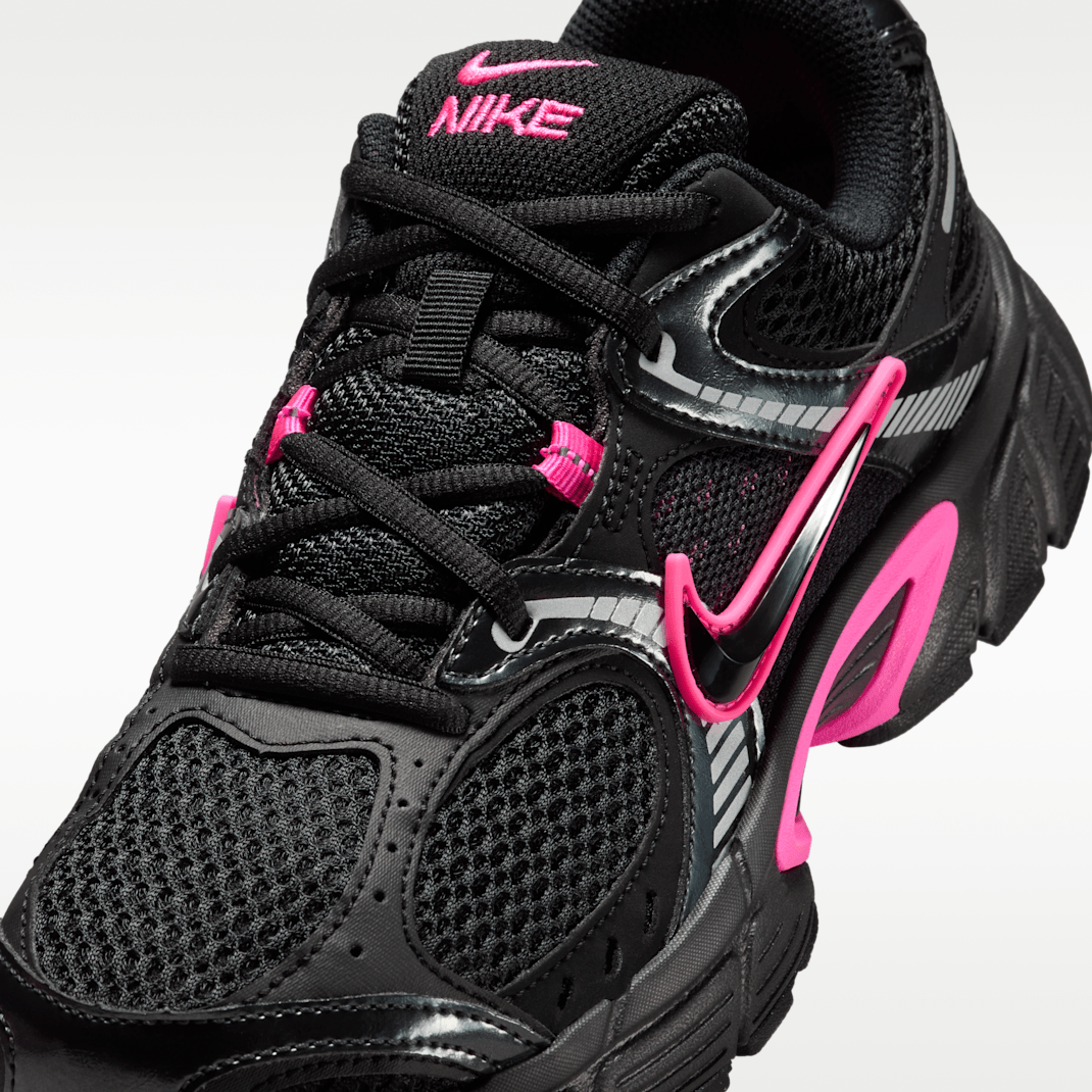 Black/Dark Smoke Grey/Pink Blast/Black