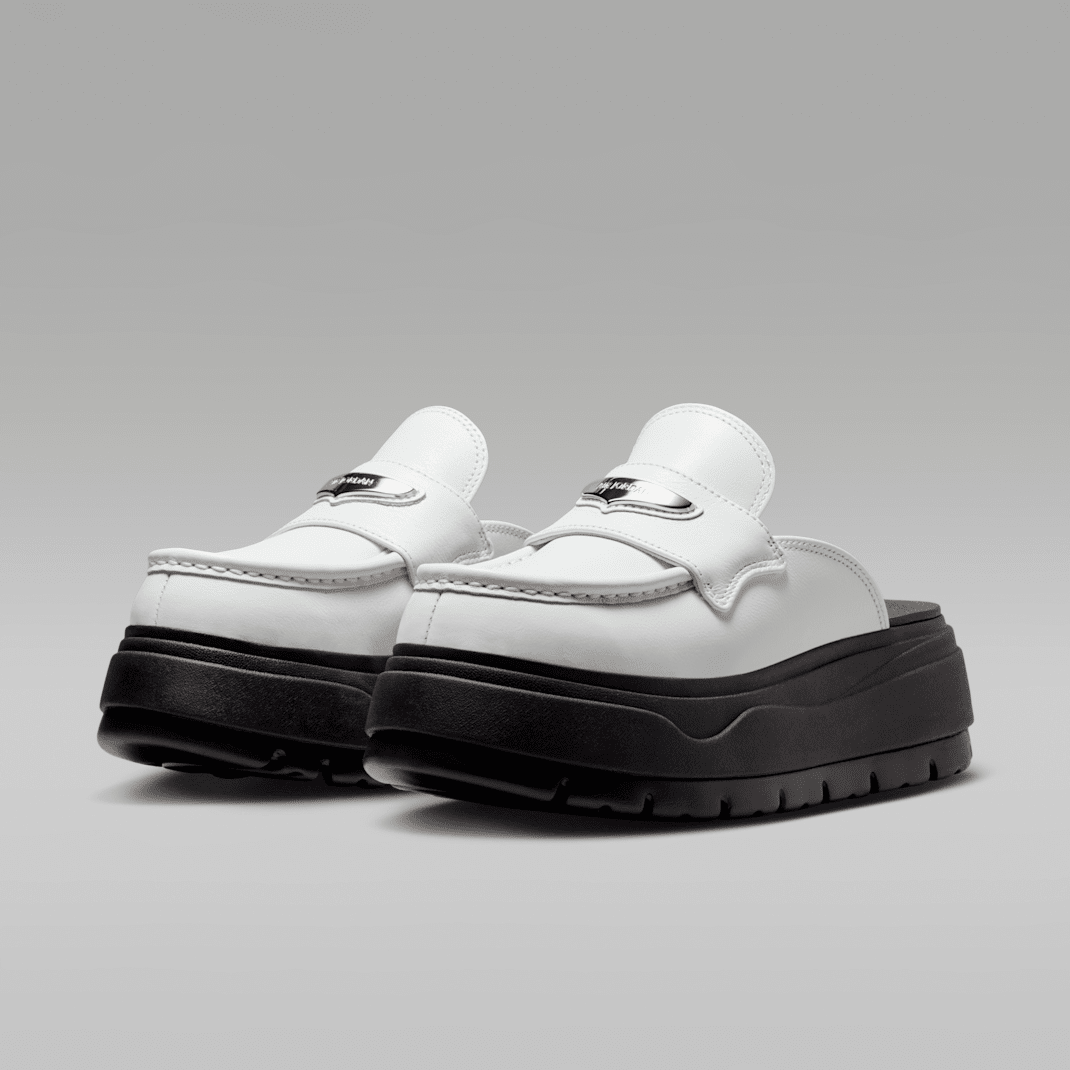 Summit White/Black/Metallic Silver