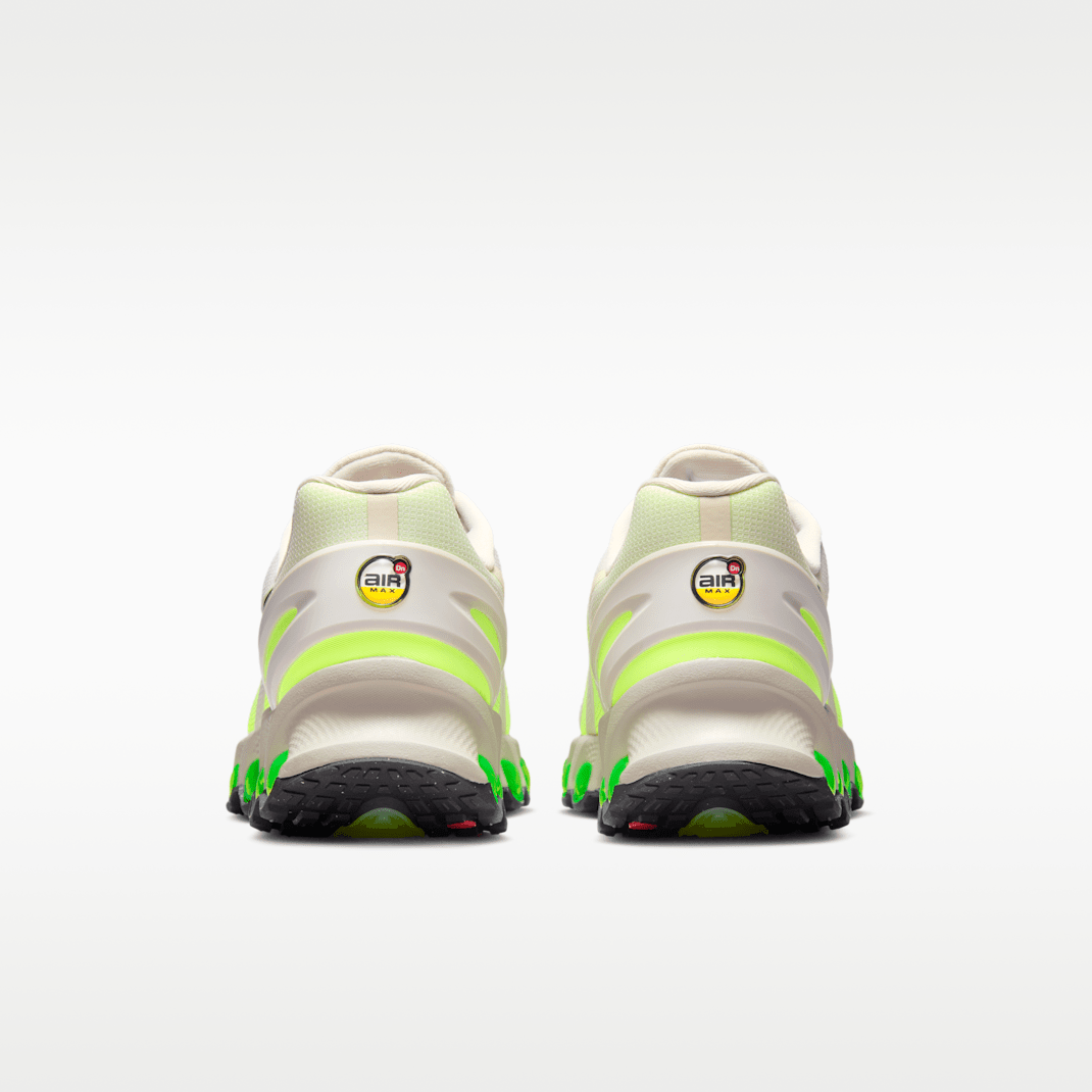Light Orewood Brown/Moon Particle/Volt Ice/Black