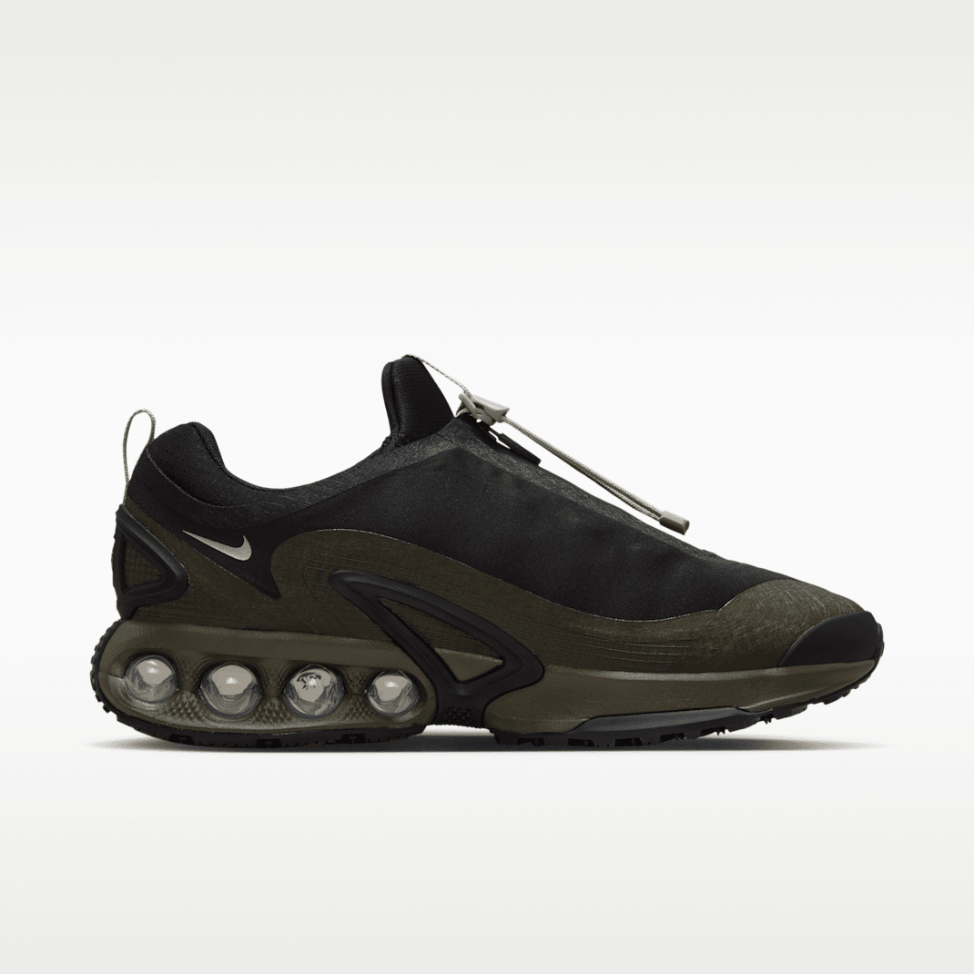 Black/Cargo Khaki/Stone/Metallic Silver