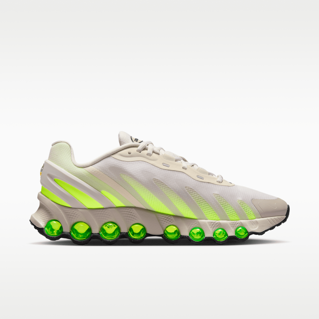 Light Orewood Brown/Moon Particle/Volt Ice/Black