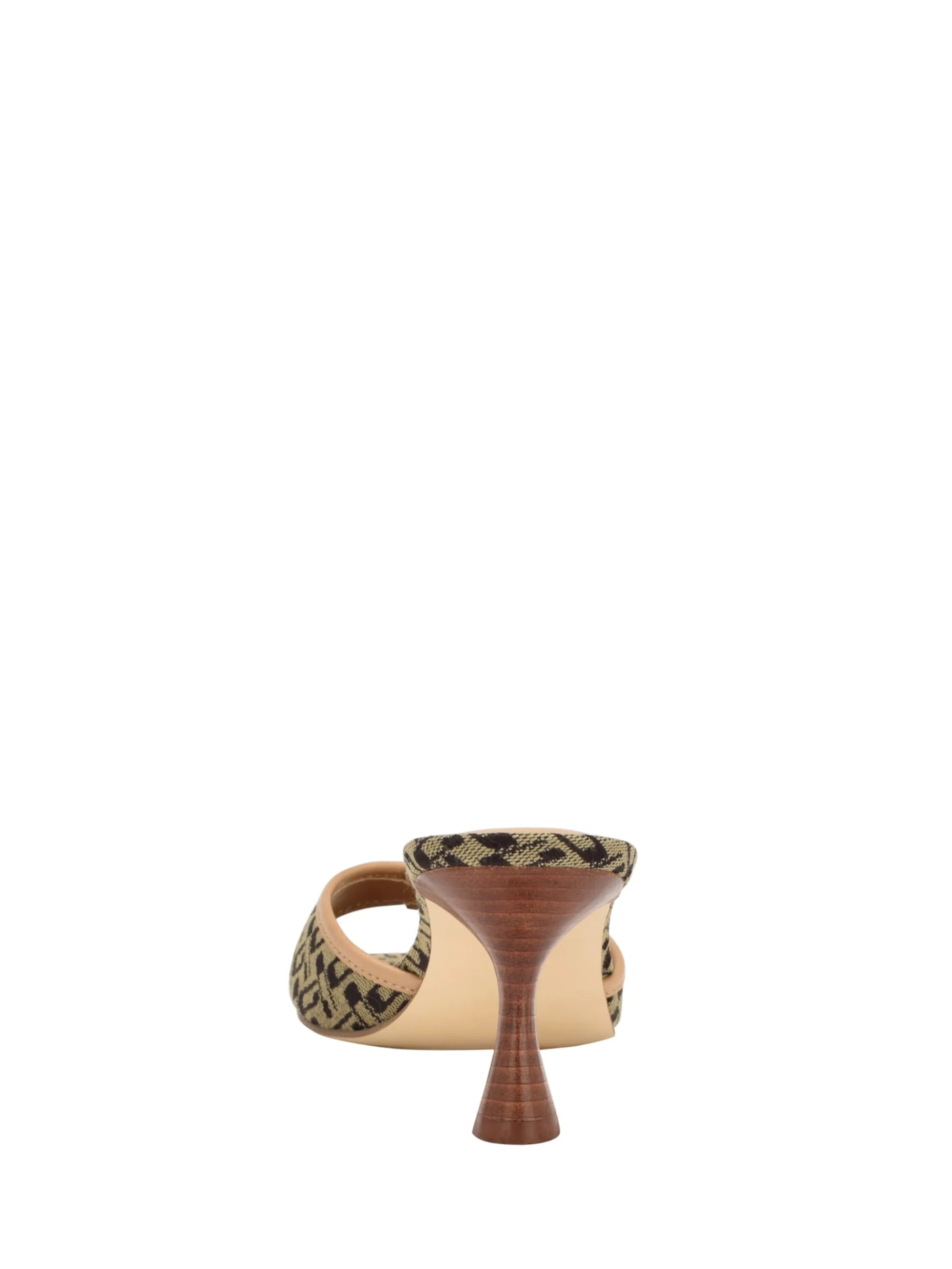 Medium Brown