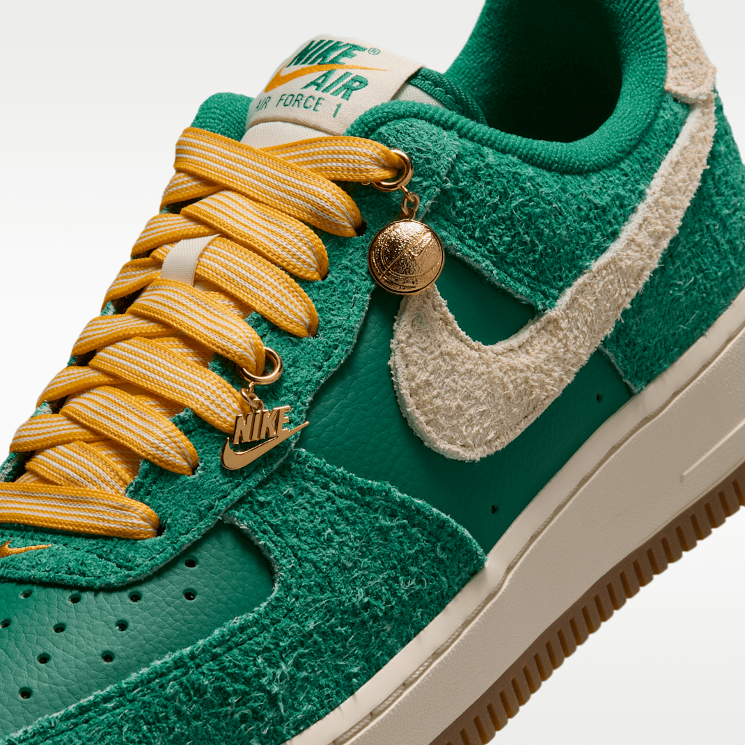 Malachite/University Gold/Gum Medium Brown/Coconut Milk