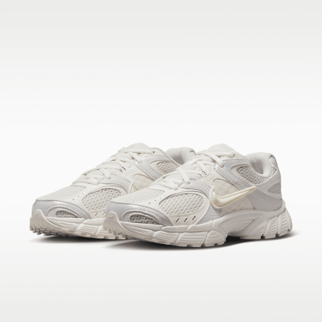 Phantom/Sail/Metallic Summit White/Phantom