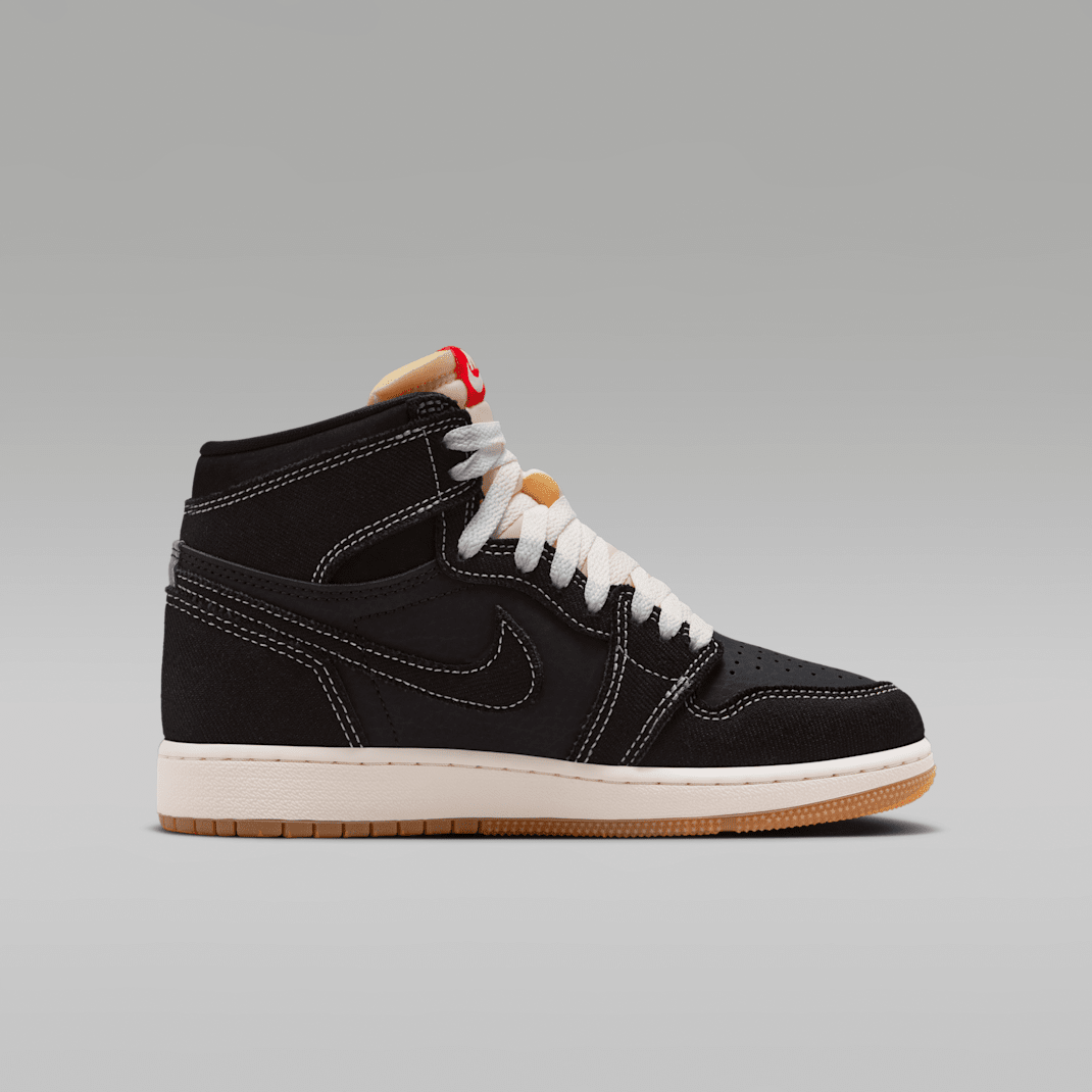 Black/Sail/Gum Medium Brown/University Red