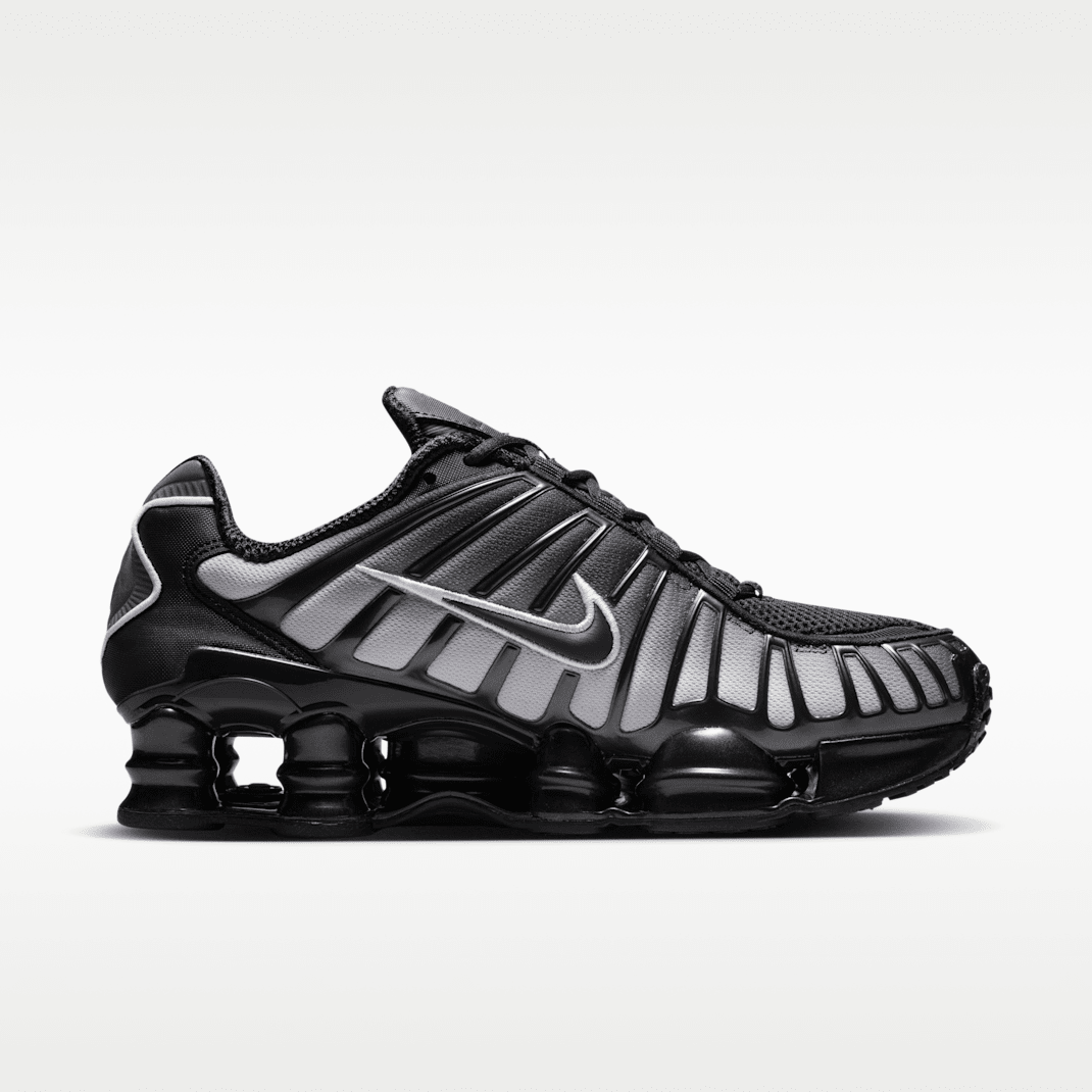 Off Noir/Black/White