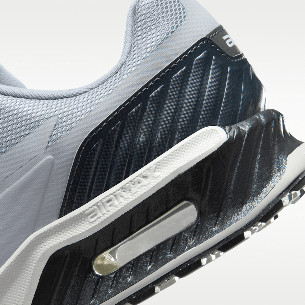 Wolf Grey/Dark Smoke Grey/Photon Dust/Black