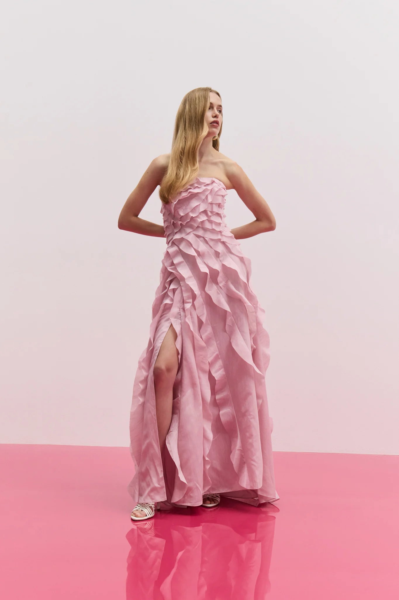 CHALK PINK