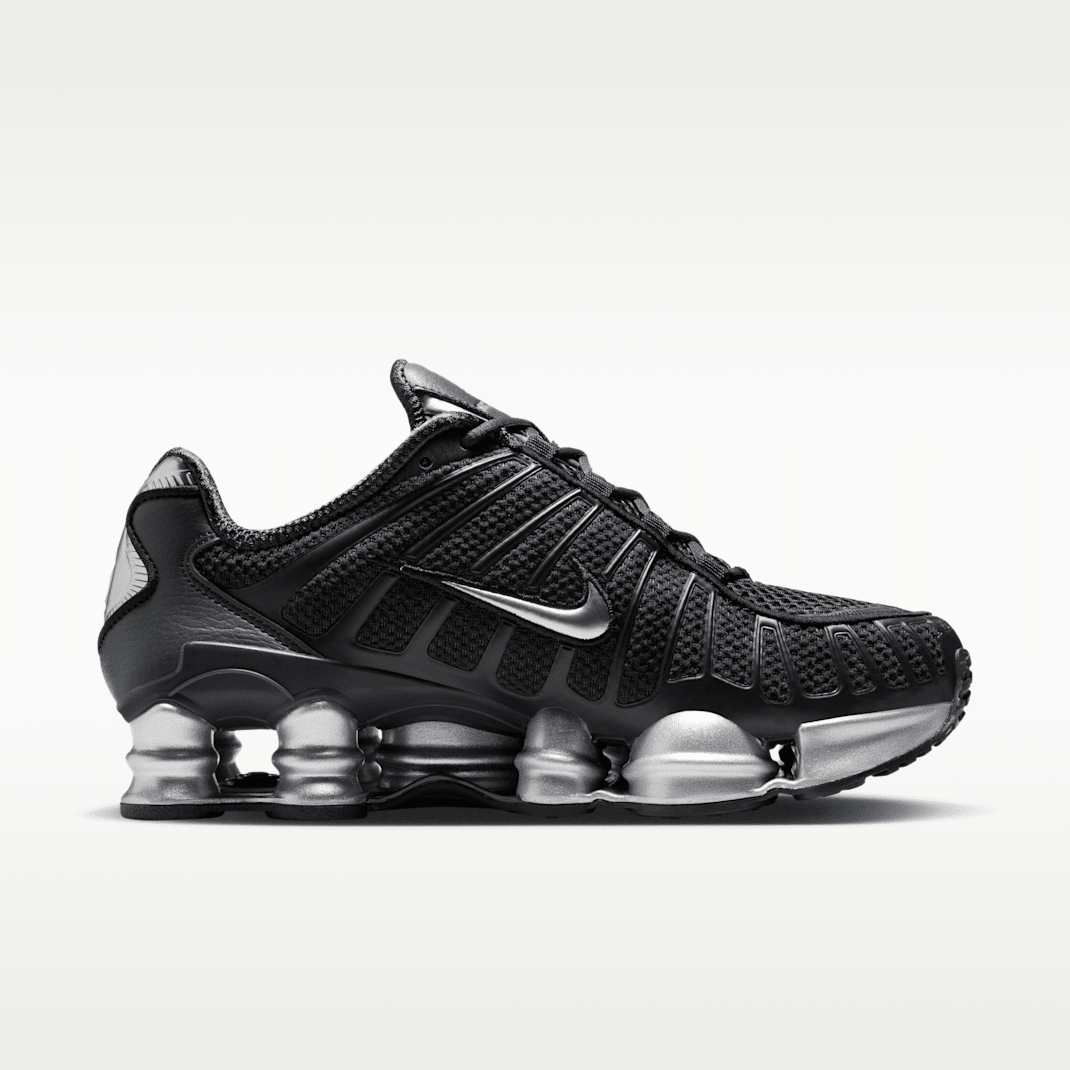 Off Noir/Black/Metallic Silver